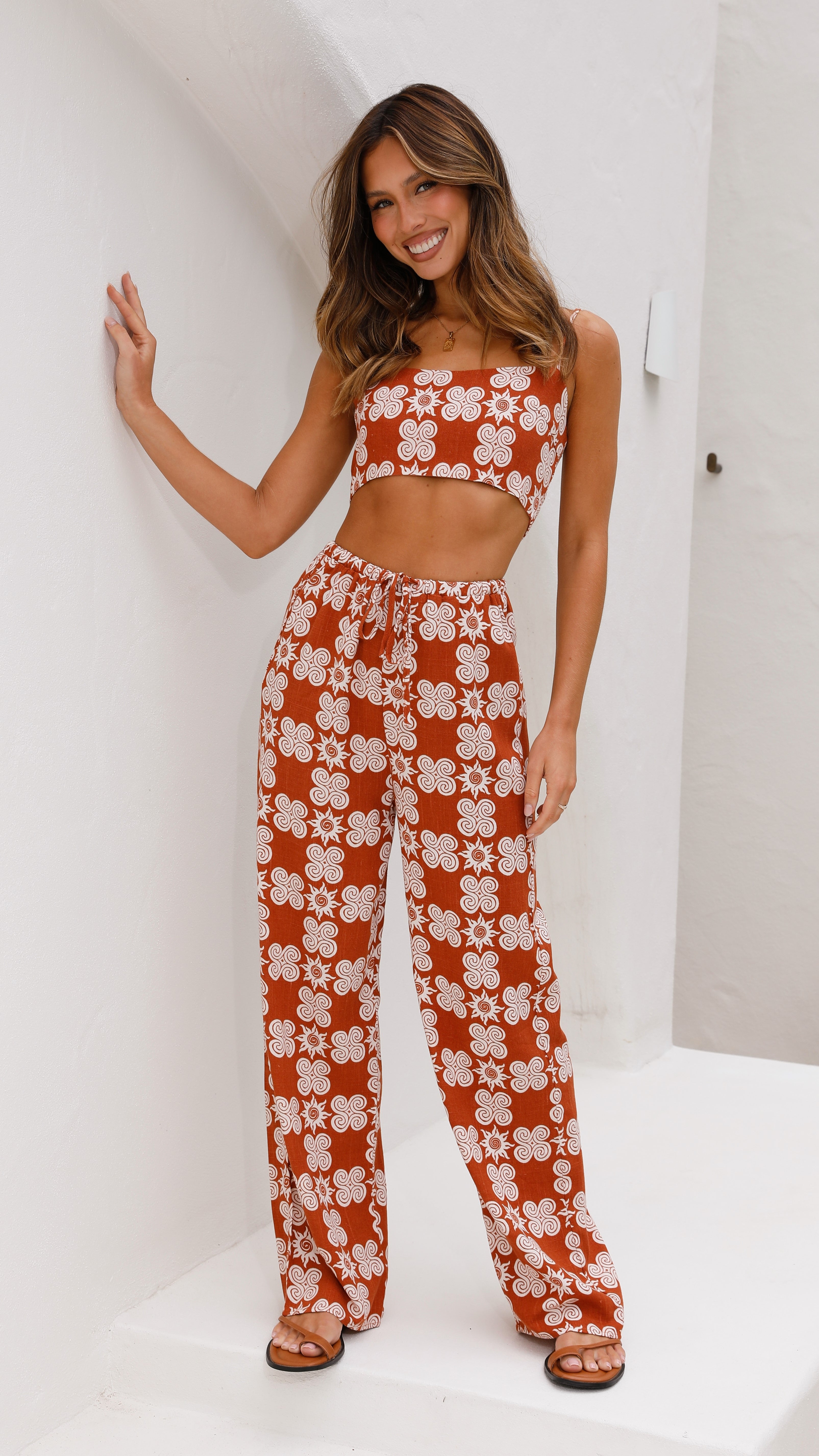 Beila Women's Crop Top - Soleil Print Summer Fashion T-Shirt for Casual Wear, Beach Outfits & Street Style