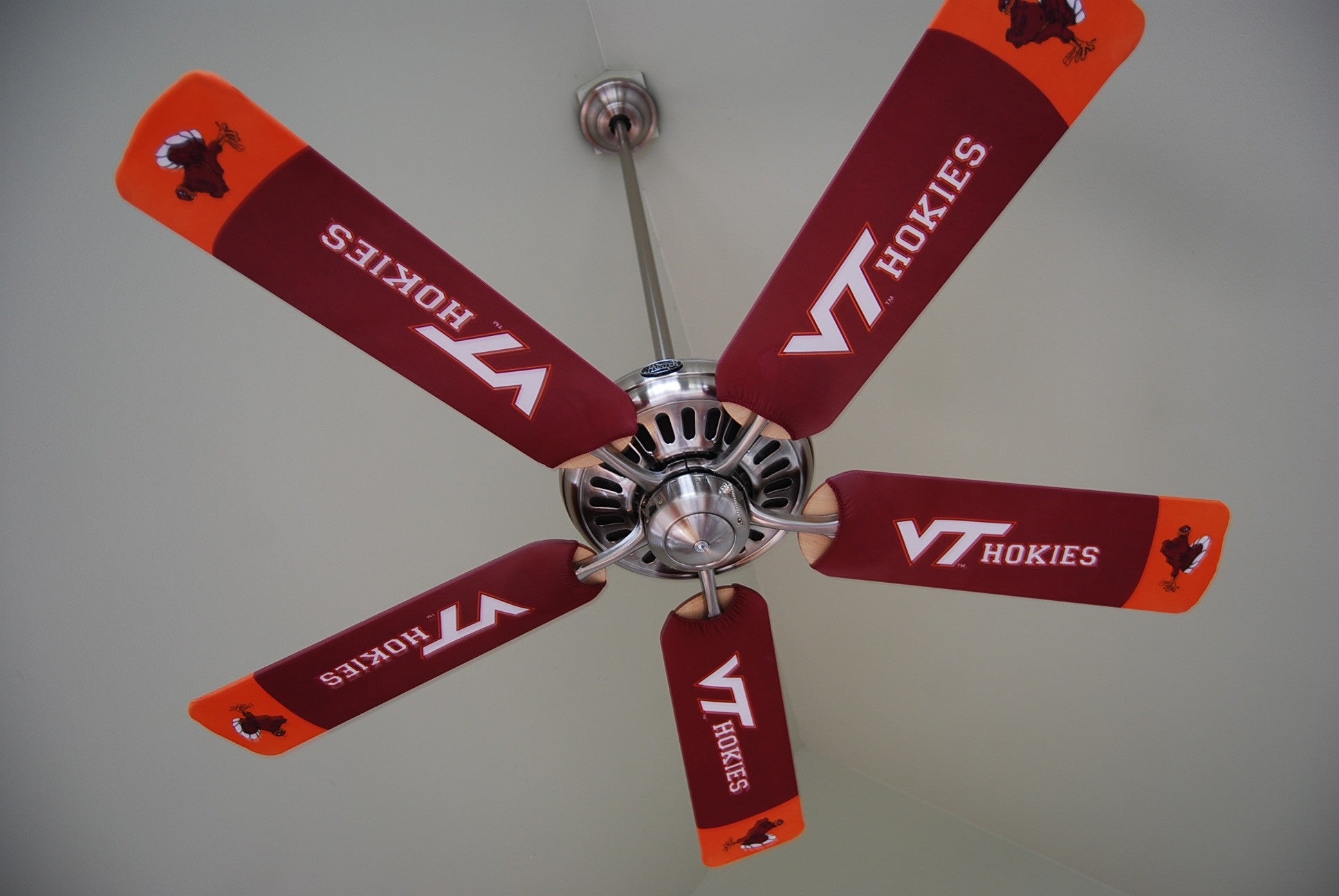 Virginia Tech Hokies Official Merchandise & Fan Gear - College Apparel, T-Shirts, Hats, Gifts for Alumni and Students - Perfect for Game Day, Tailgating and School Spirit Events