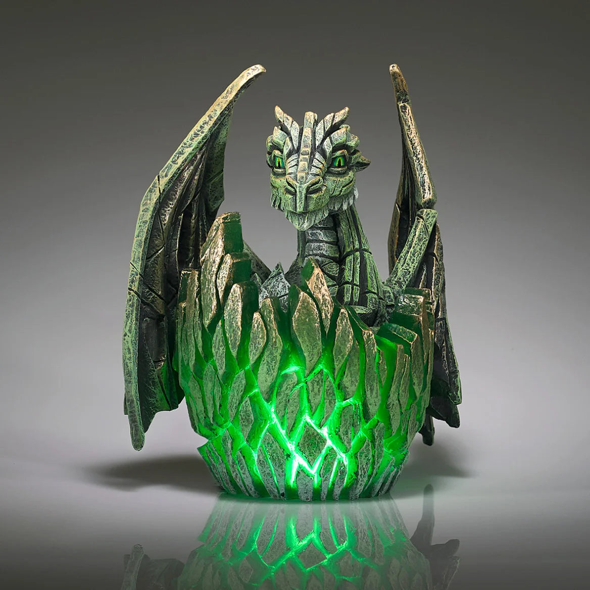 Green Dragon Egg Edge Sculpture - Handcrafted Home Decor for Fantasy & Gothic Style - Perfect for Bookshelf, Desk, or Gift Giving