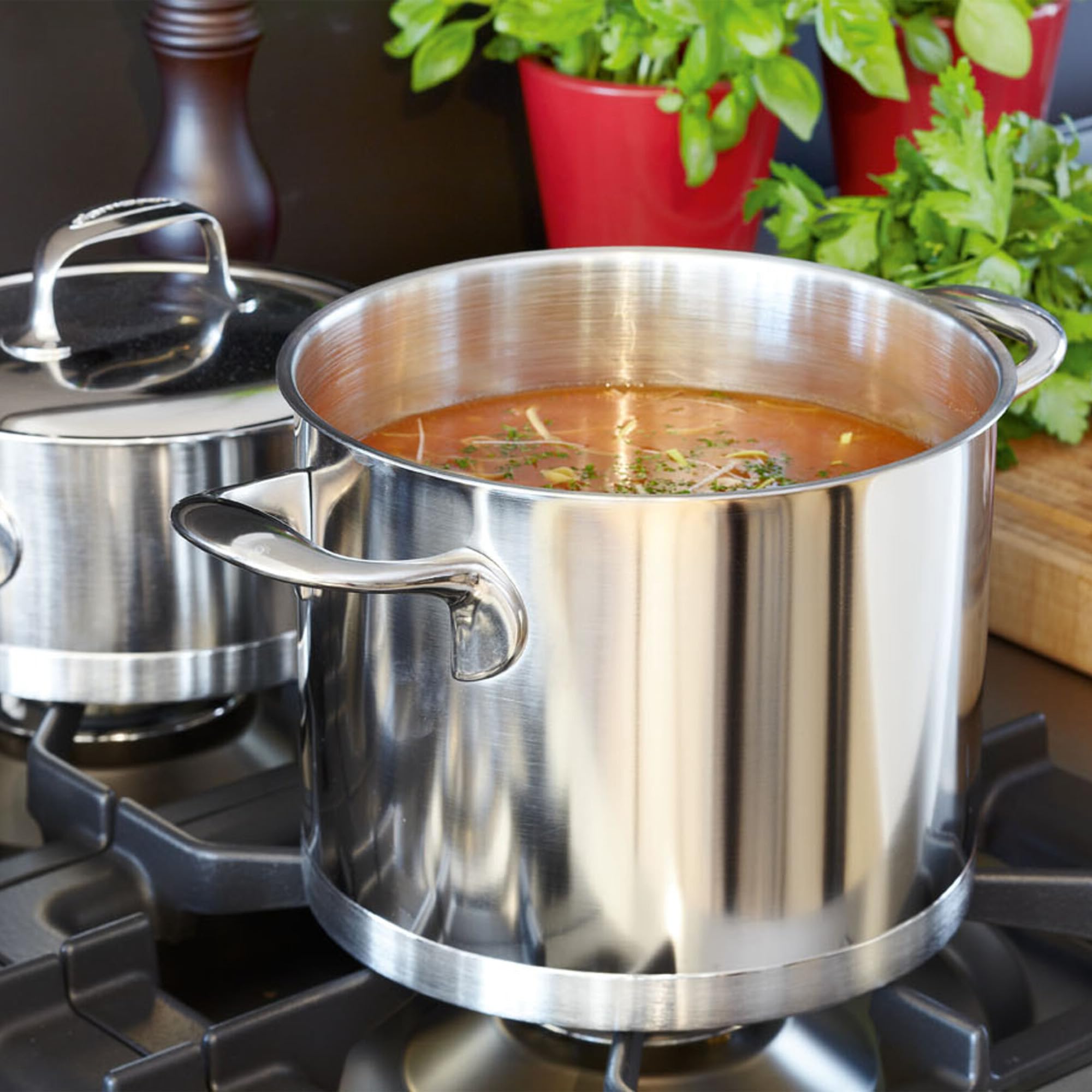 Demeyere Atlantis 7-Ply Stainless Steel Stock Pot 8.5 Quarts Silver - Professional Cooking Pot for Soups, Stews & Pasta | Induction Compatible & Dishwasher Safe