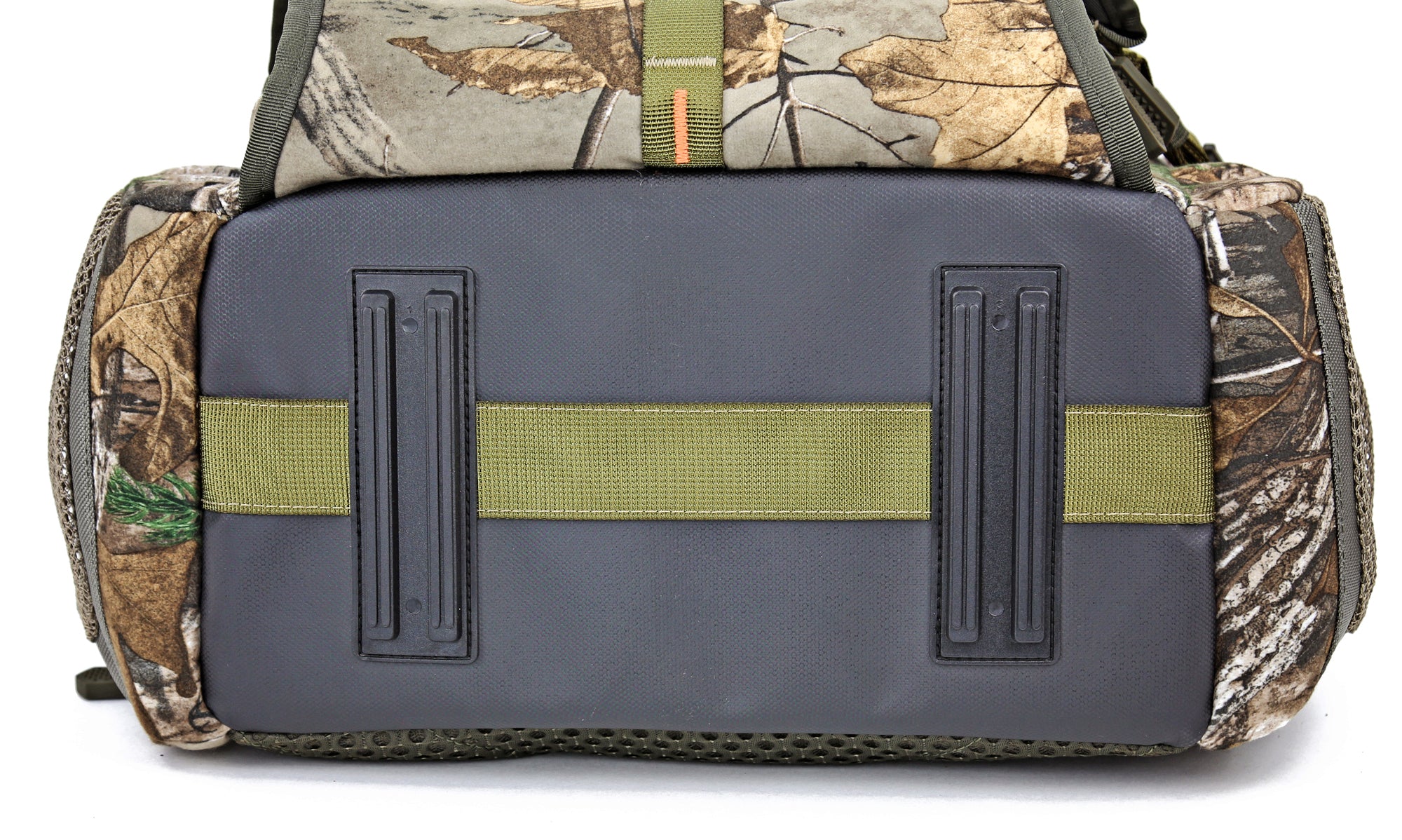 PIONEER 900RT Hunting & Range Bag - Realtree Camo - Durable Tactical Gear for Shooting, Hunting & Outdoor Adventures