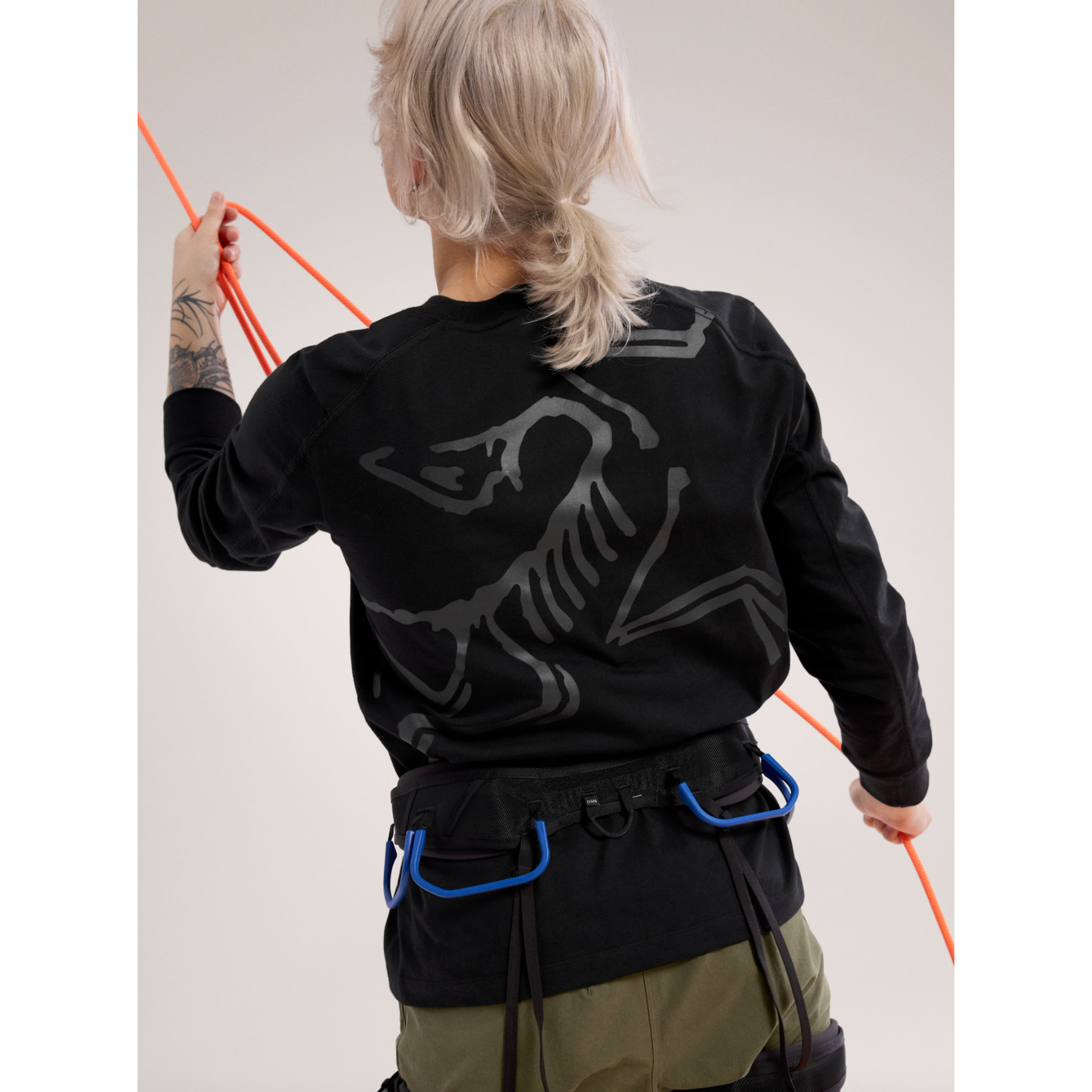 Arc'teryx Women's Kragg Cotton Long Sleeve Crew Neck Shirt - Breathable Hiking & Outdoor Activewear for Climbing, Camping & Travel