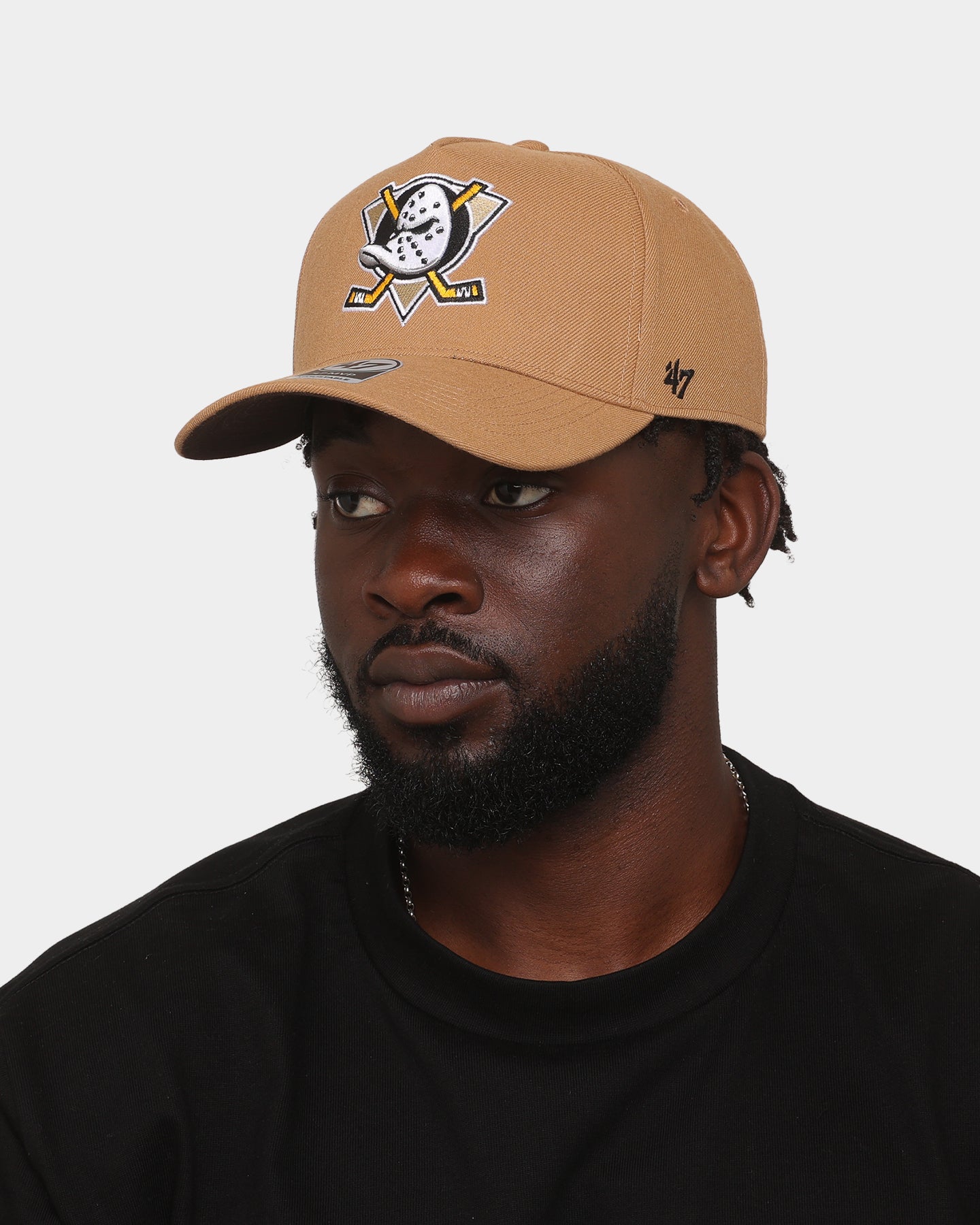 47 Brand Anaheim Ducks 'Clean & Simple' Replica MVP DT Snapback Camel Hat - Official NHL Licensed Adjustable Baseball Cap for Men & Women - Perfect for Game Day, Sports Events & Casual Wear