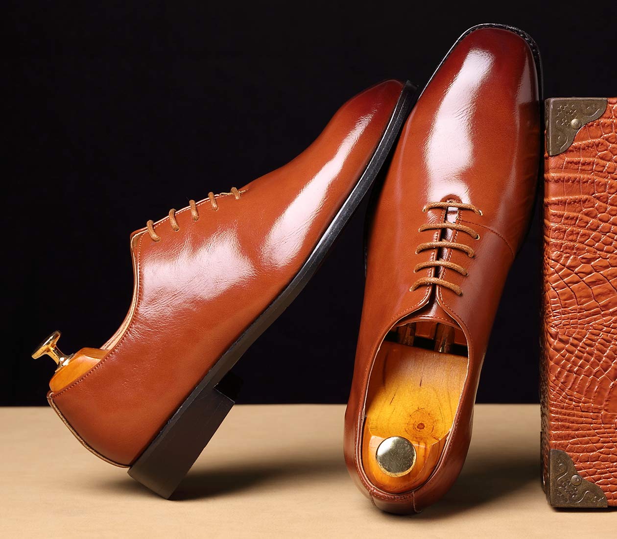 Premium Men's Wholecut Oxford Dress Shoes - Genuine Leather Formal Lace-Up Shoes for Business & Wedding - Comfortable Office & Special Occasion Footwear