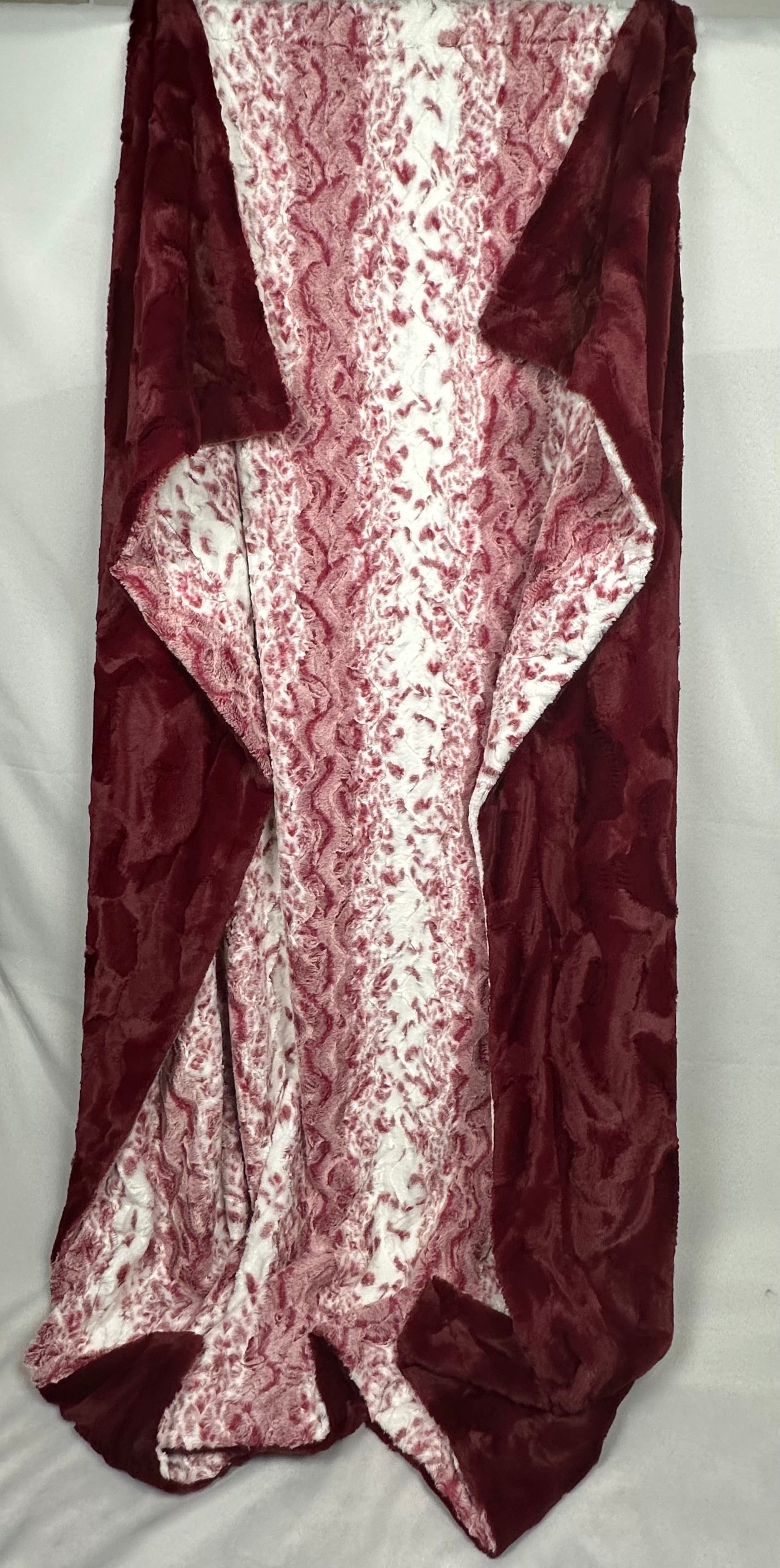 Merlot Snow Owl & Merlot Hide X-Wide Double Minky Adult Blanket 61x80 - Ultra Soft Luxury Throw for Bed, Couch & Winter Warmth