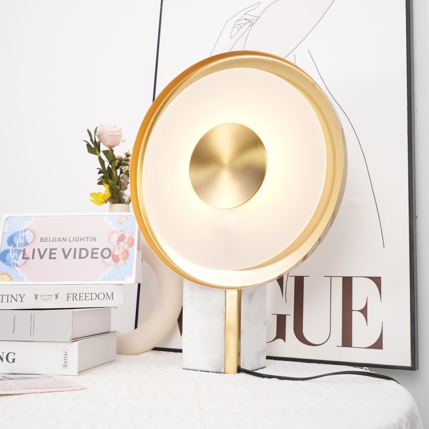 Roche Bobois Modern Table Lamp - Elegant LED Desk Light for Living Room, Bedroom & Office - Stylish Home Decor & Reading Light