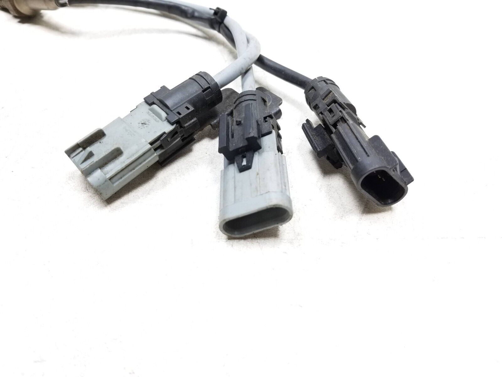 10 Hyundai Azera Oxygen Sensor 3pcs Set - OEM Replacement Part for 2006-2010 Models | Improves Fuel Efficiency & Engine Performance