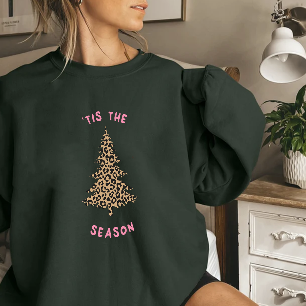 Leopard Print Women's Christmas Sweatshirt - Festive Holiday Pullover for Xmas Parties & Family Gatherings