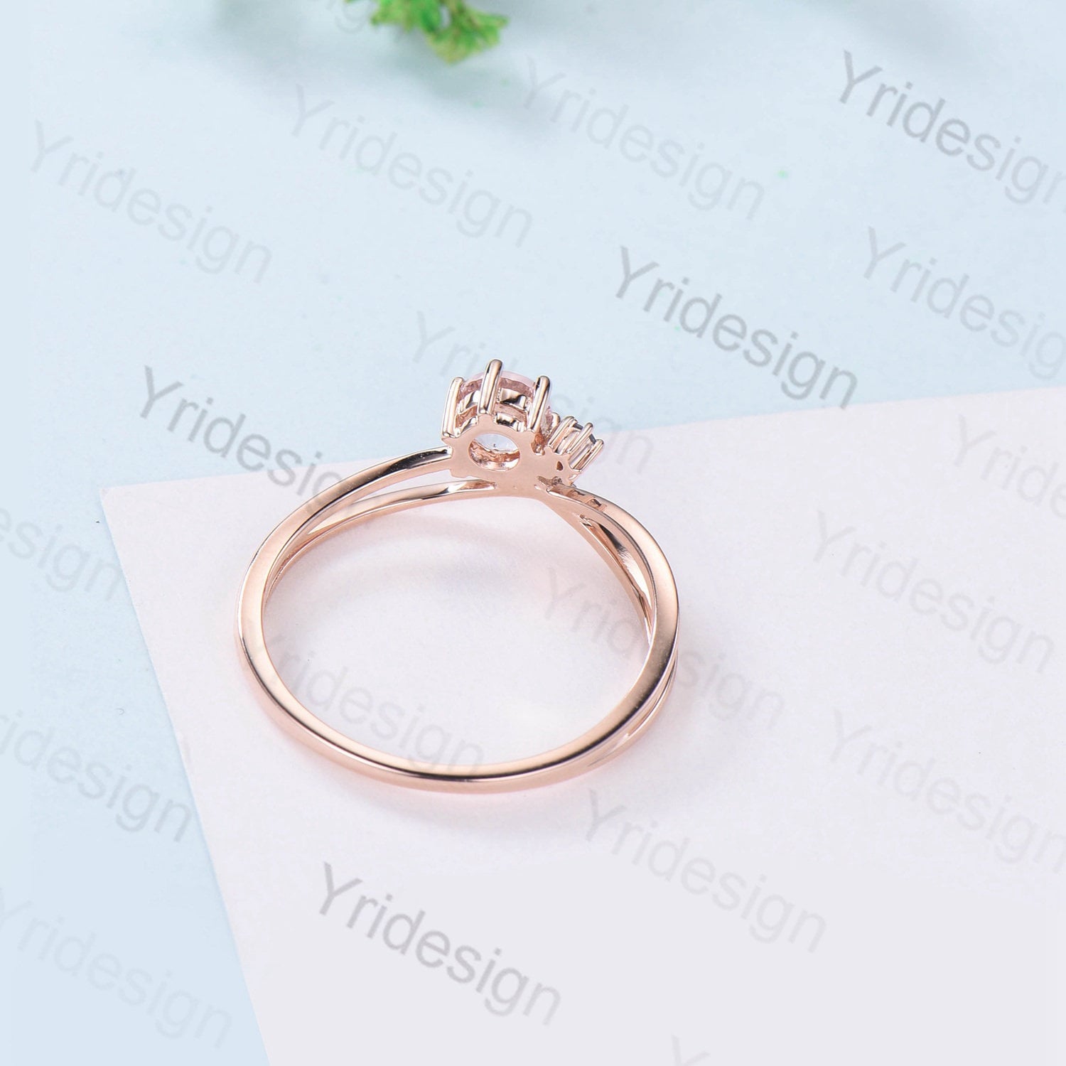 5mm Round Lab-Grown Diamond Engagement Ring for Women - IGI Certified, 18K Gold Split Shank with Alexandrite | Wedding, Proposal, Anniversary Gift