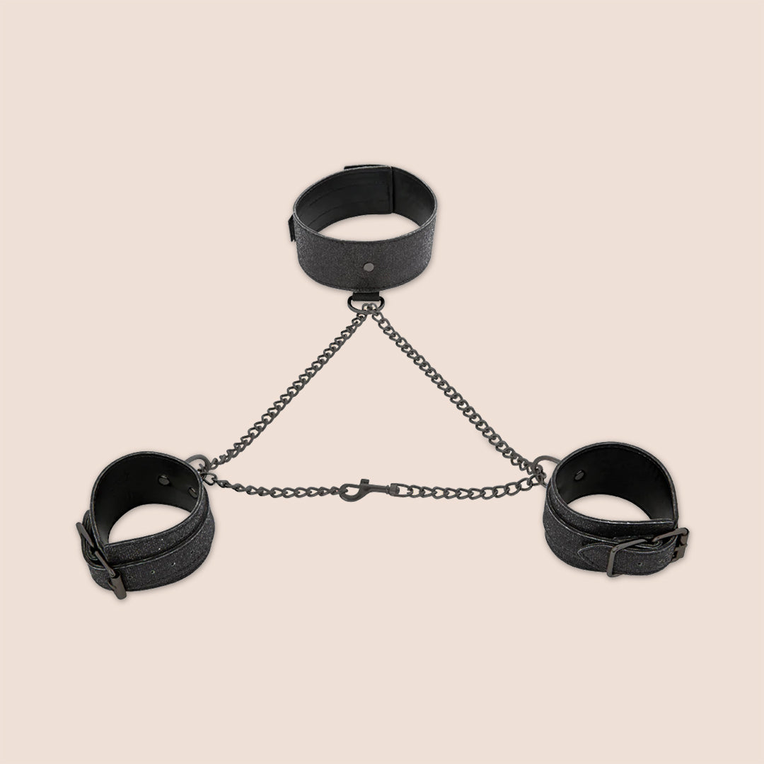 Sportsheets Shadow Sparkle Collar & Cuff Set - Shimmery Fabric & Matte Black Chain for BDSM, Role Play & Sensual Bondage | Perfect for Couples, Spice Up Your Intimate Moments & Bedroom Play