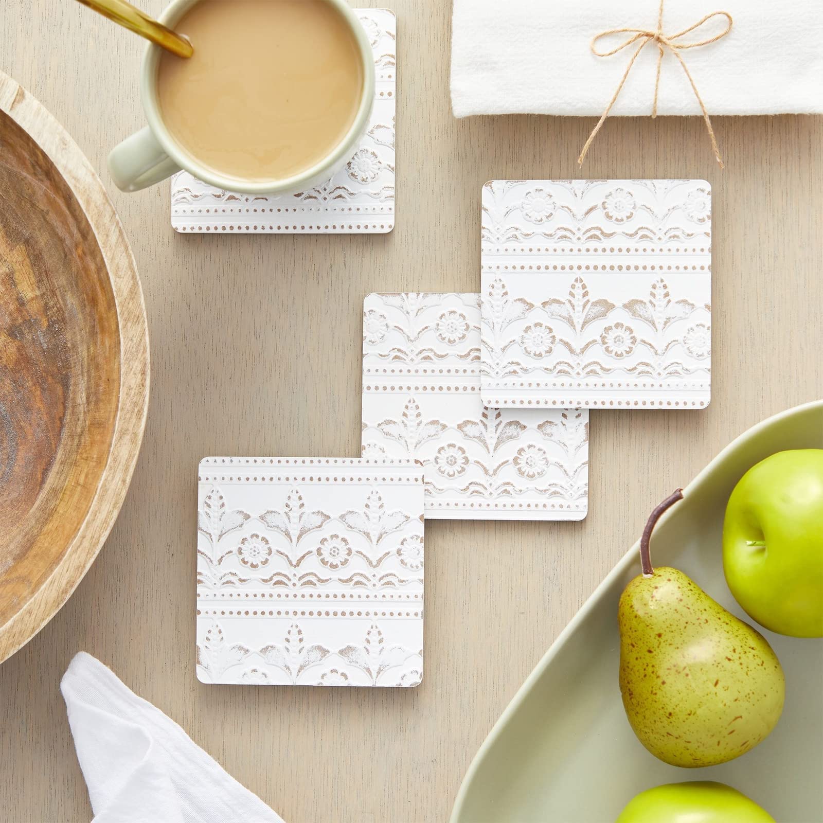 Juvale Set of 6 White Wooden Drink Coasters with Holder - 3.8 Inch Round Absorbent Pads for Coffee, Tea, Wine - Rustic Farmhouse Decor for Dining Table, Living Room, and Kitchen Use