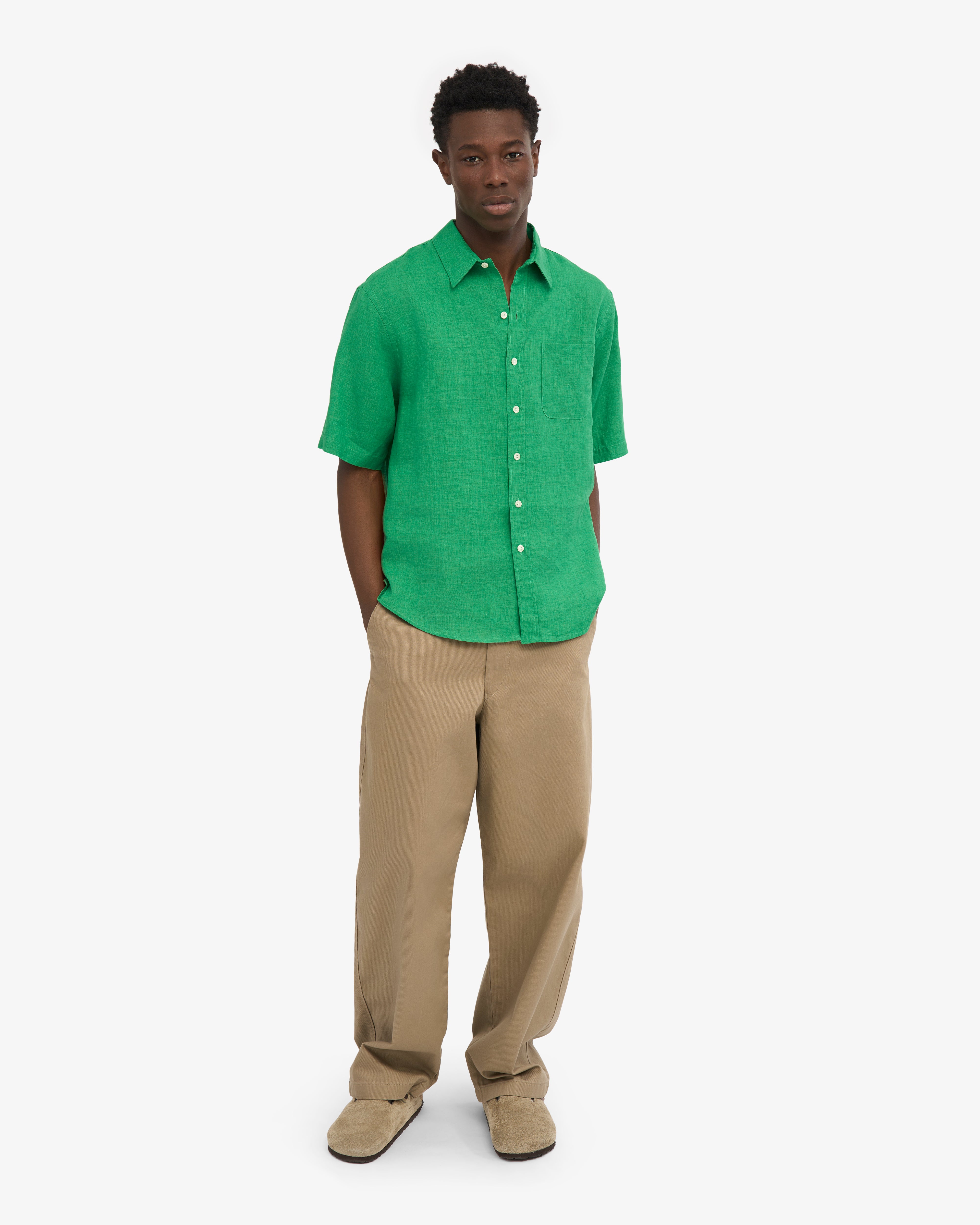Premium Linen Short Sleeve Shirt for Men - Kelly Green Summer Casual Wear - Perfect for Beach Outings, Vacation & Outdoor Activities