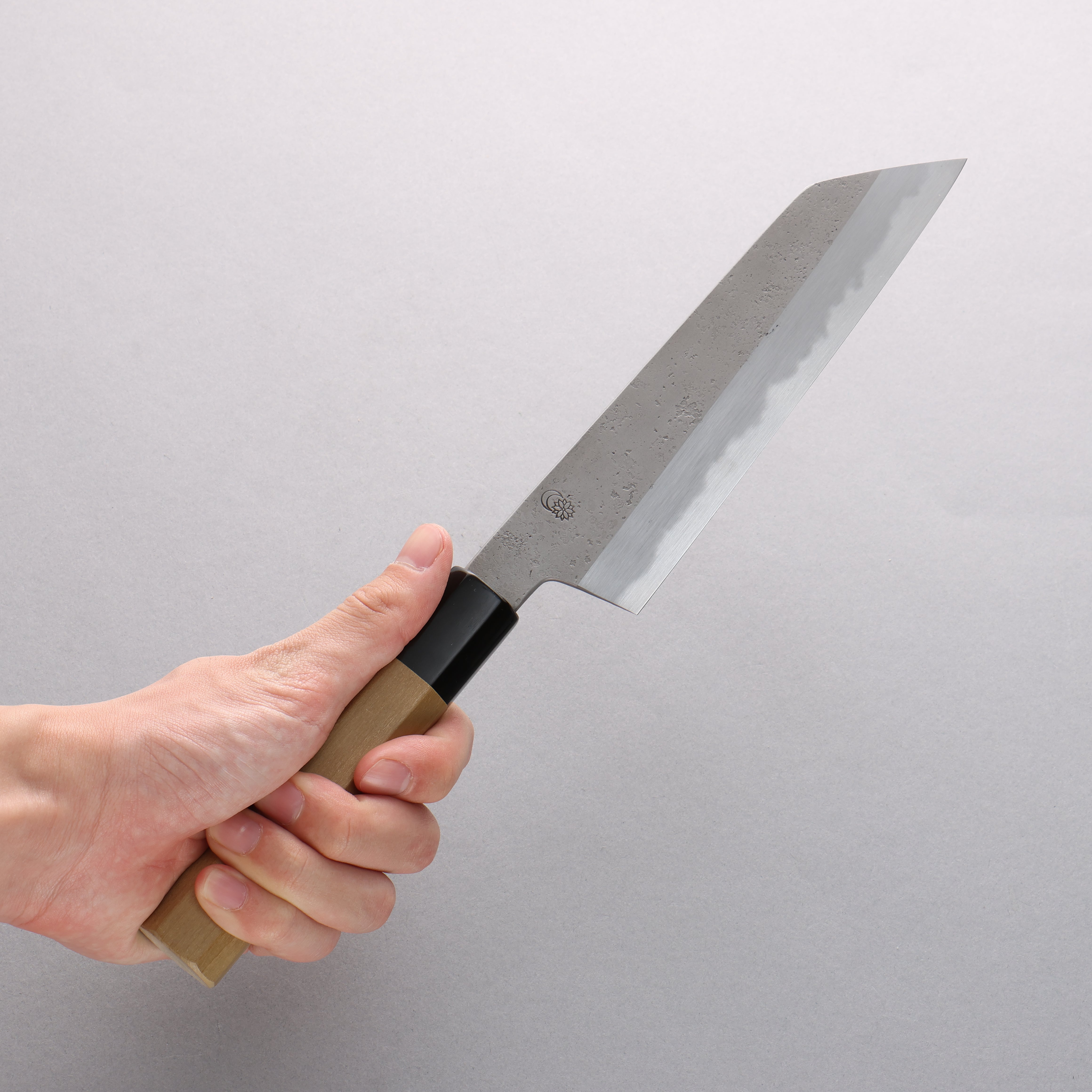 Premium Kikuzuki White Steel No.2 Nashiji Kiritsuke Santoku Knife 180mm with Magnolia Handle - Japanese Chef Knife for Slicing, Dicing & Precision Cutting - Perfect for Home Cooks & Professional Chefs
