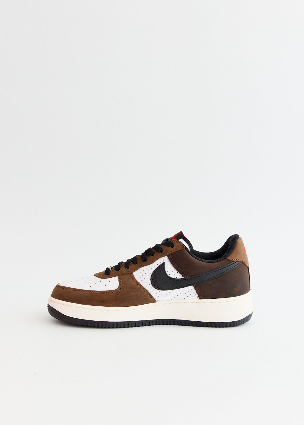 Nike Air Force 1 Low Retro 'Escape' Sneakers - Men's White Leather Basketball Shoes for Casual Wear & Street Style Fashion