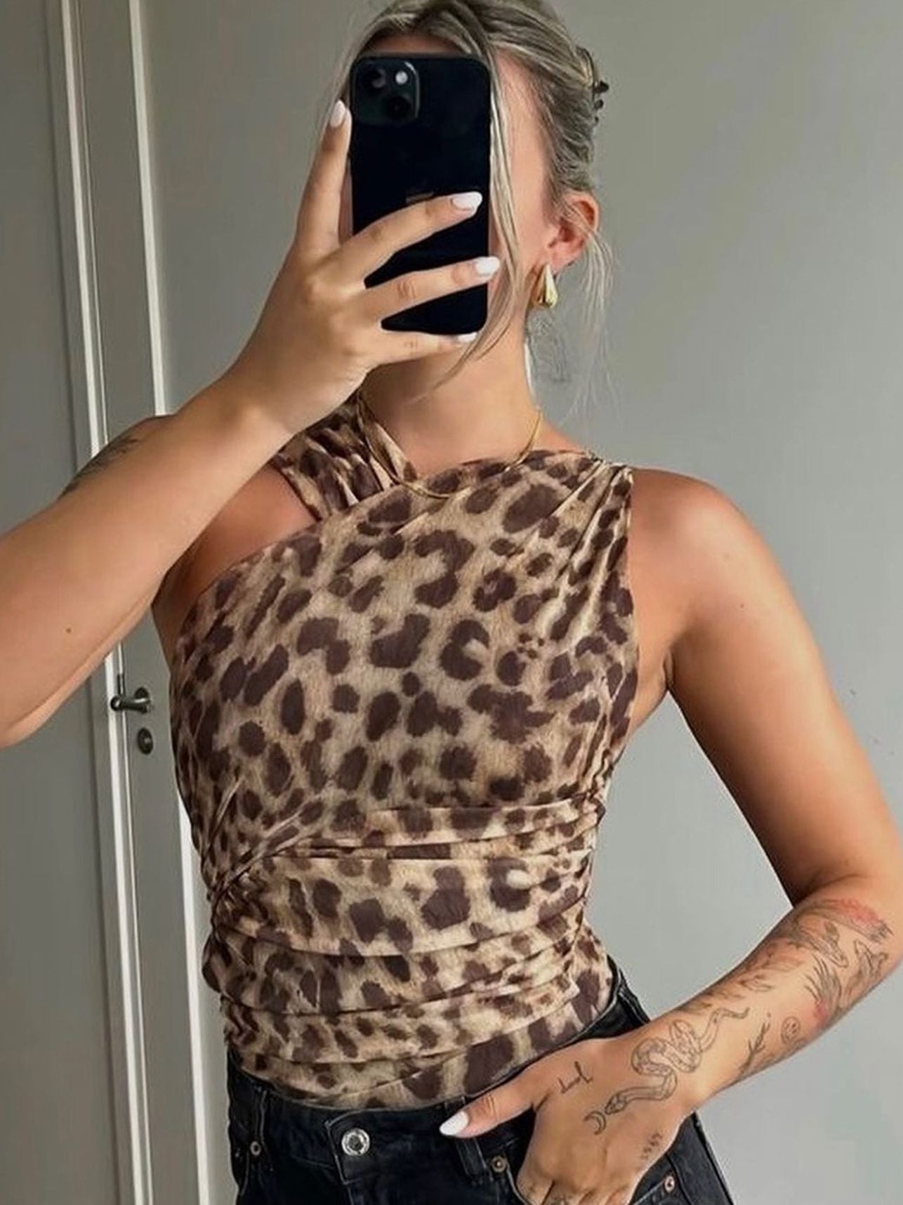 ZASUWA Women's Sexy Leopard Print Bodysuit - Stretchy Lingerie for Date Night, Club Wear & Boudoir Photography