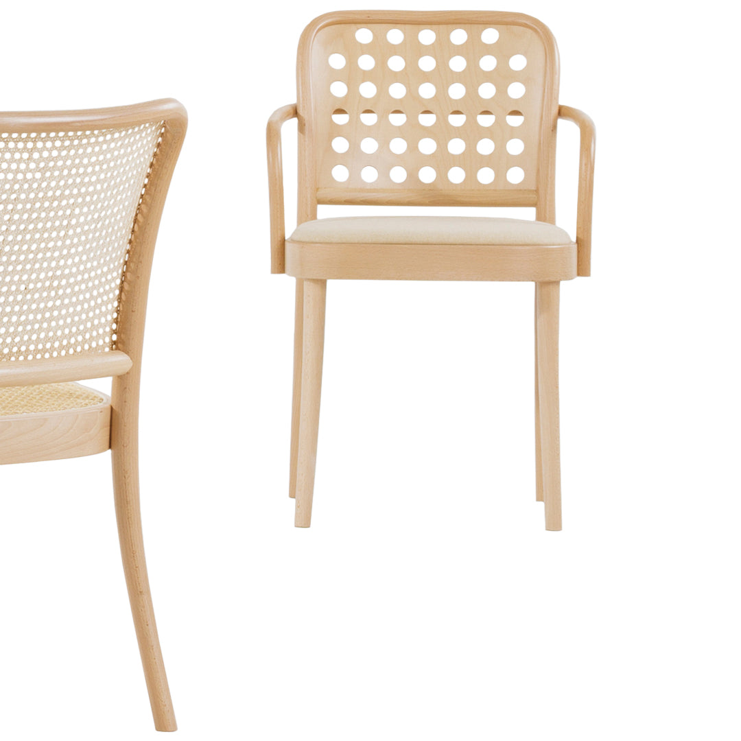 Comfortable Armchair 822 with Upholstered Seat & Sturdy Beech Wood Frame - Perfect for Living Room, Bedroom or Office Relaxation