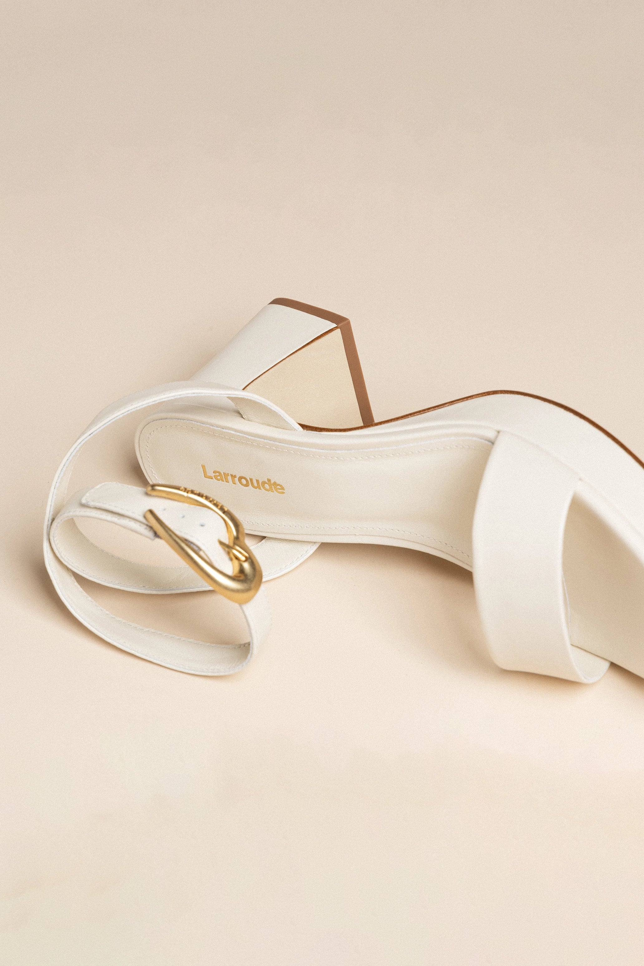 Dolly Verona Low Sandal Women's Leather Sandals - Comfortable Ivory Casual Shoes for Summer, Beach, Walking & Vacation Outfits
