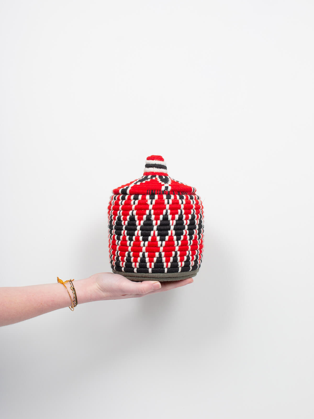 Handmade Moroccan Wool Pot No.352 - Boho Home Decor for Plants, Succulents & Cozy Living Room Vibes