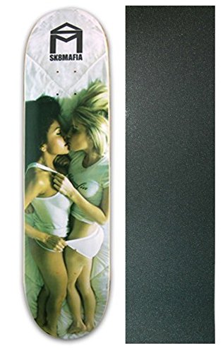 Sk8 Mafia Love Girls Kissing 8.0