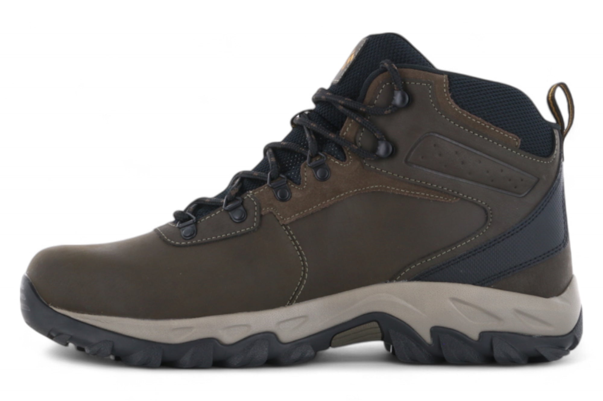 Columbia Newton Ridge Plus II Waterproof Hiking Boots for Men & Women - Lightweight Trekking Shoes with Ankle Support - Perfect for Mountain Trails, Camping & Outdoor Adventures