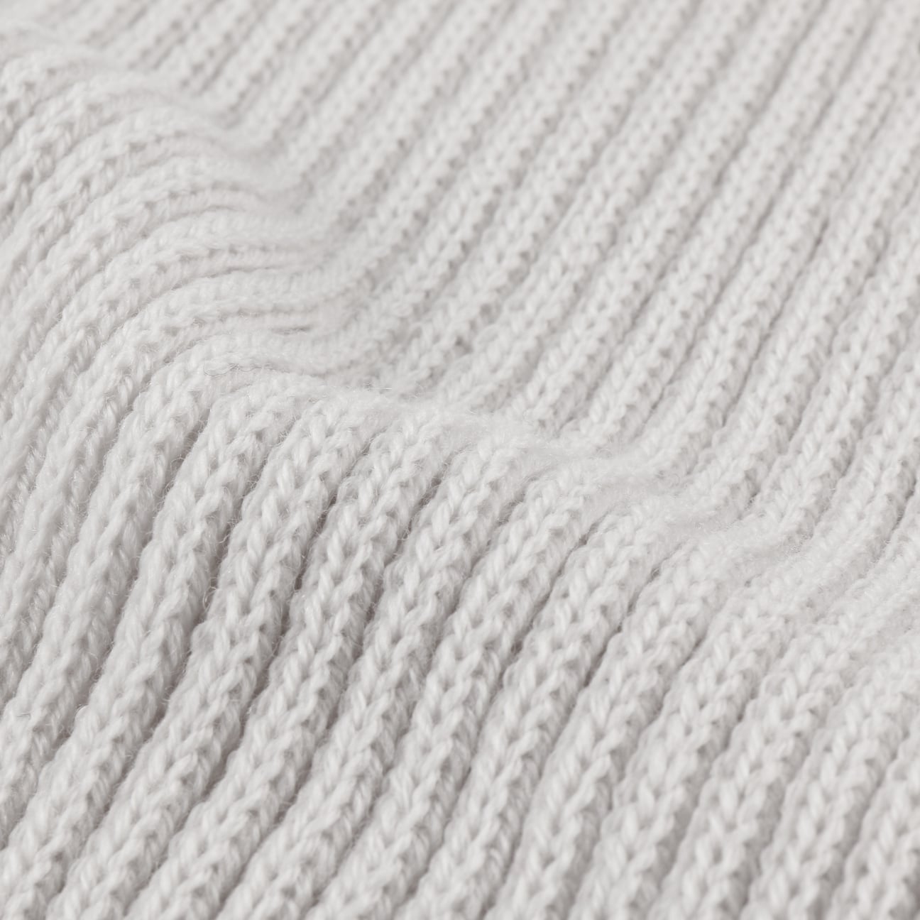 Lierys Premium Merino Wool Rib Scarf - Soft & Warm Winter Accessory for Men & Women - Perfect for Cold Weather, Outdoor Activities & Fashion Styling