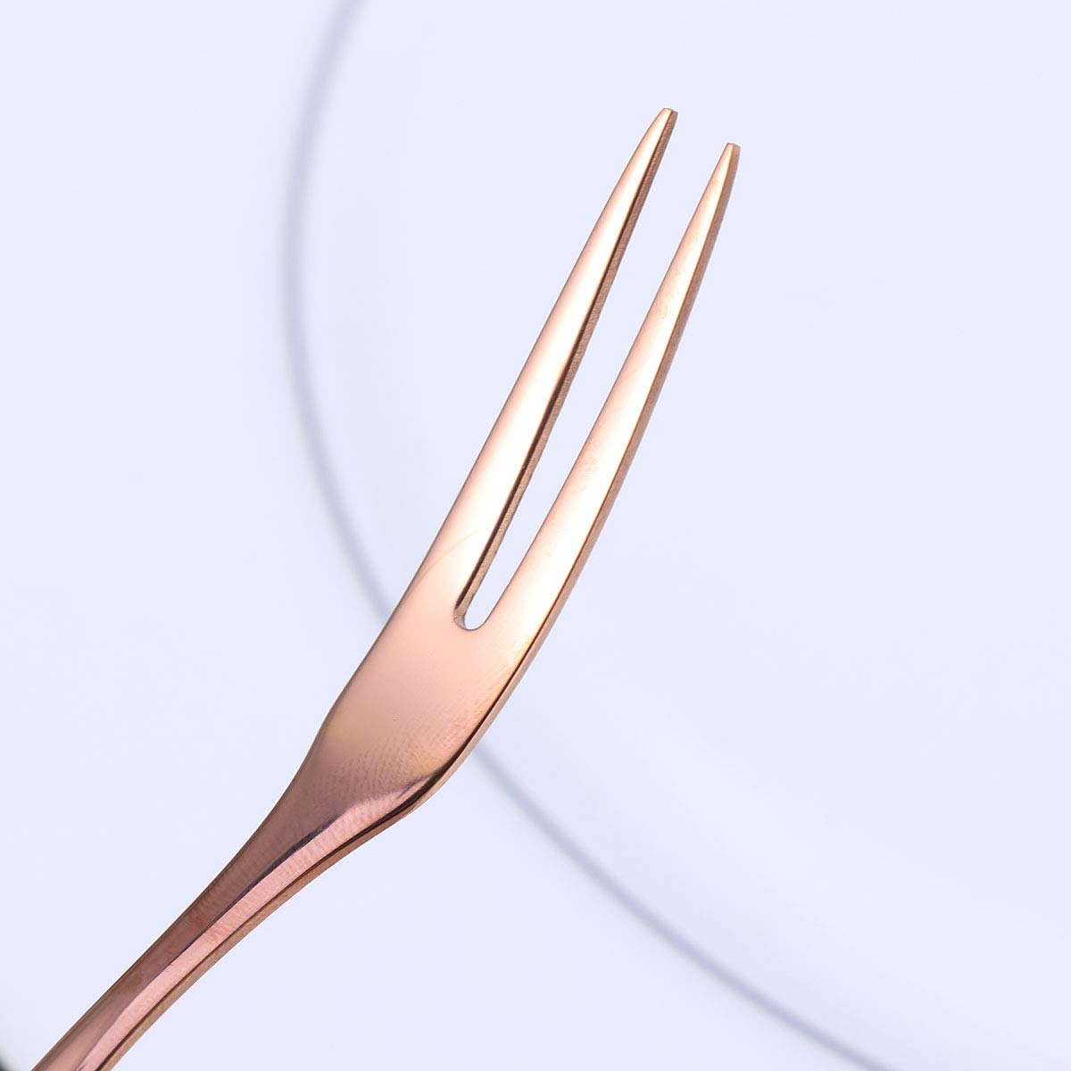 Premium Stainless Steel Dessert Forks - 2-Tine Long Handle Fruit Forks for Cake, Steak, BBQ & Parties (Rose Gold) - Elegant Tableware for Weddings, Picnics & Fine Dining