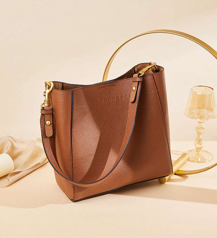 Stylish Versatile Leather Bucket Bag for Women - Fashionable Crossbody & Shoulder Bag - Perfect for Work, Travel & Everyday Use
