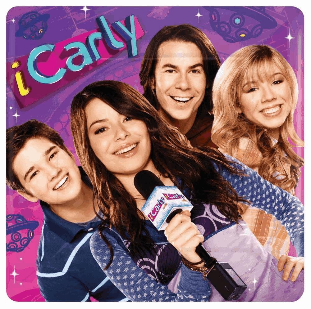 iCarly 10-Inch Dinner Plates Set of 8 - Colorful Party Plates for Birthday Celebrations, Baby Showers & Family Gatherings