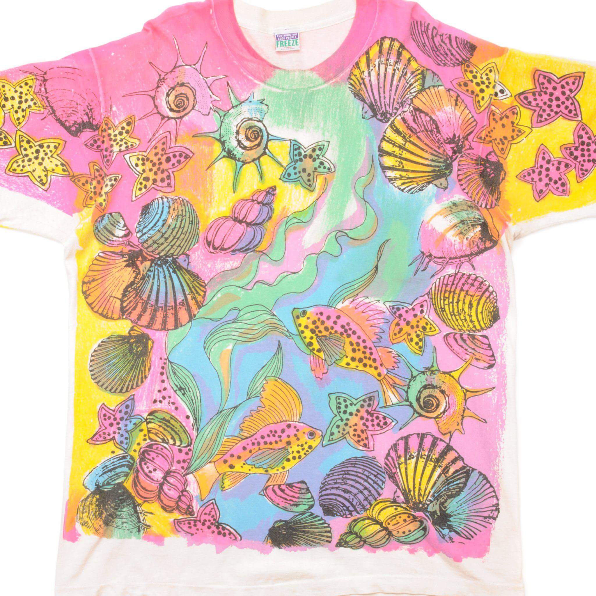 Vintage 90s All Over Print Fish and Crustacean Graphic Tee Shirt - XL Size - Made in USA - Perfect for Casual Wear, Beach Outings, and Retro Fashion Enthusiasts