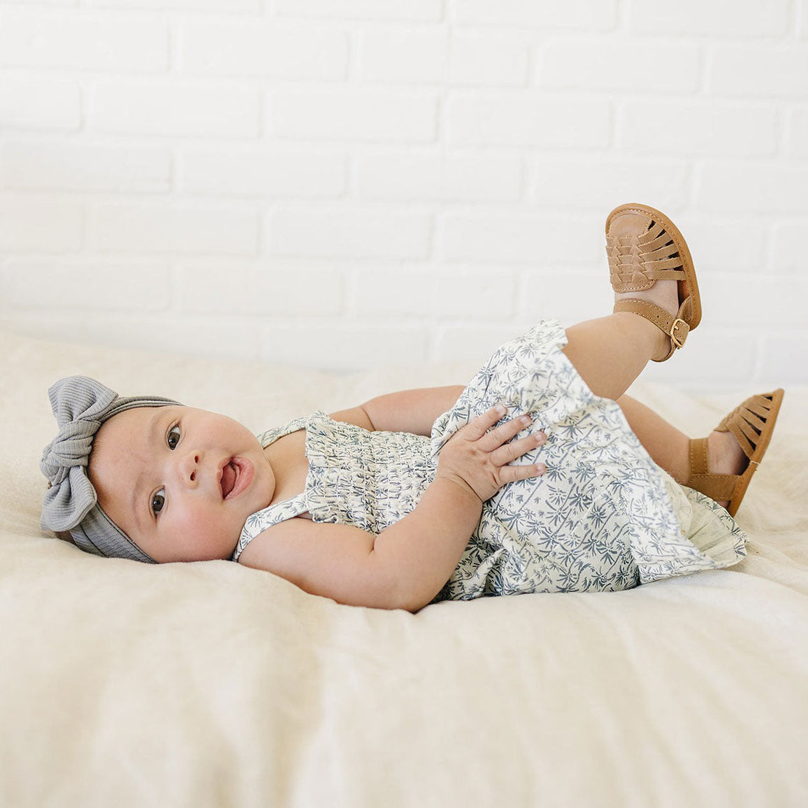 Stylish Linen Dress with Palm Tree Print - Perfect for Beach Vacations, Summer Outings & Boho Fashion