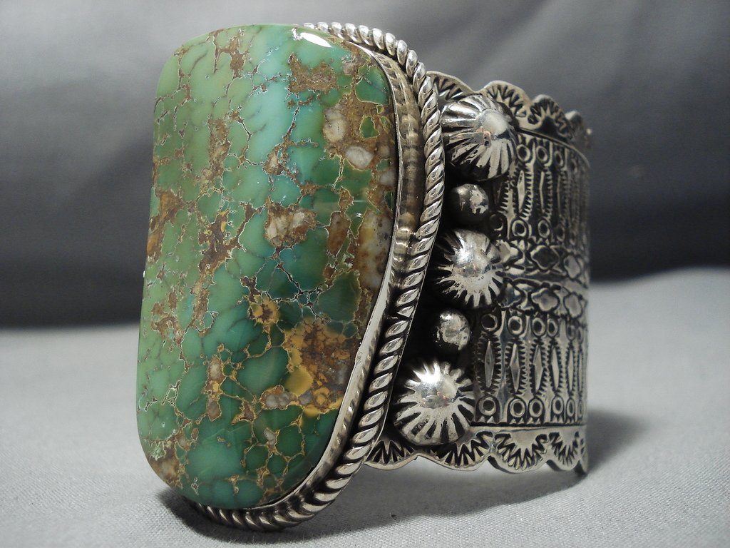 172g Large Vintage Natural Green Turquoise Sterling Silver Navajo Bracelet - Authentic Native American Jewelry for Boho Fashion & Gift Giving