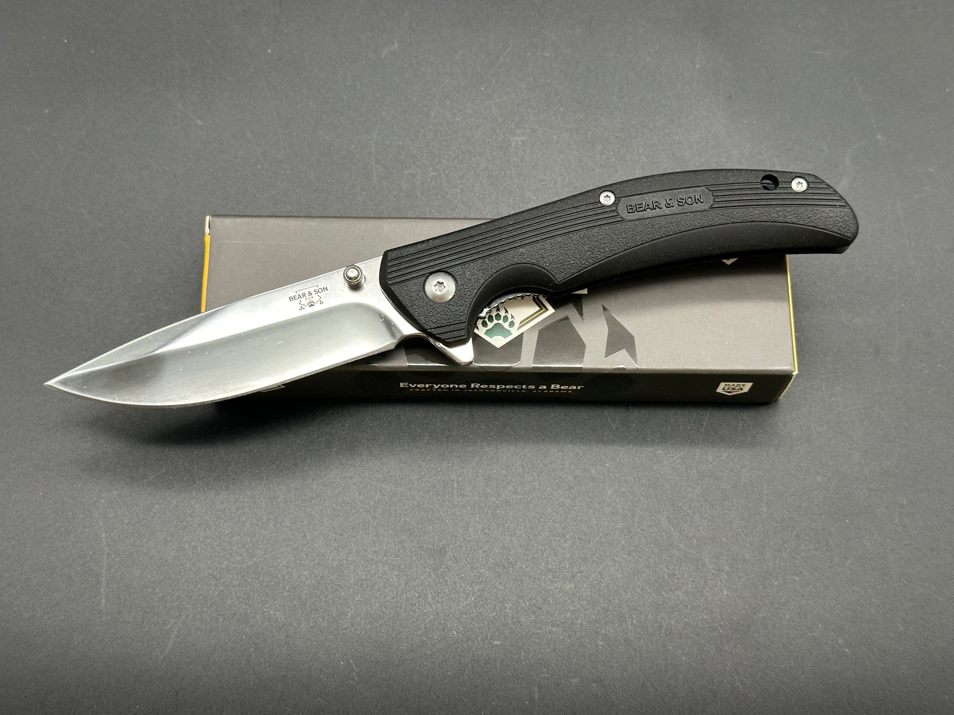Bear & Son Sideliner Liner Lock Folding Knife - 3.25