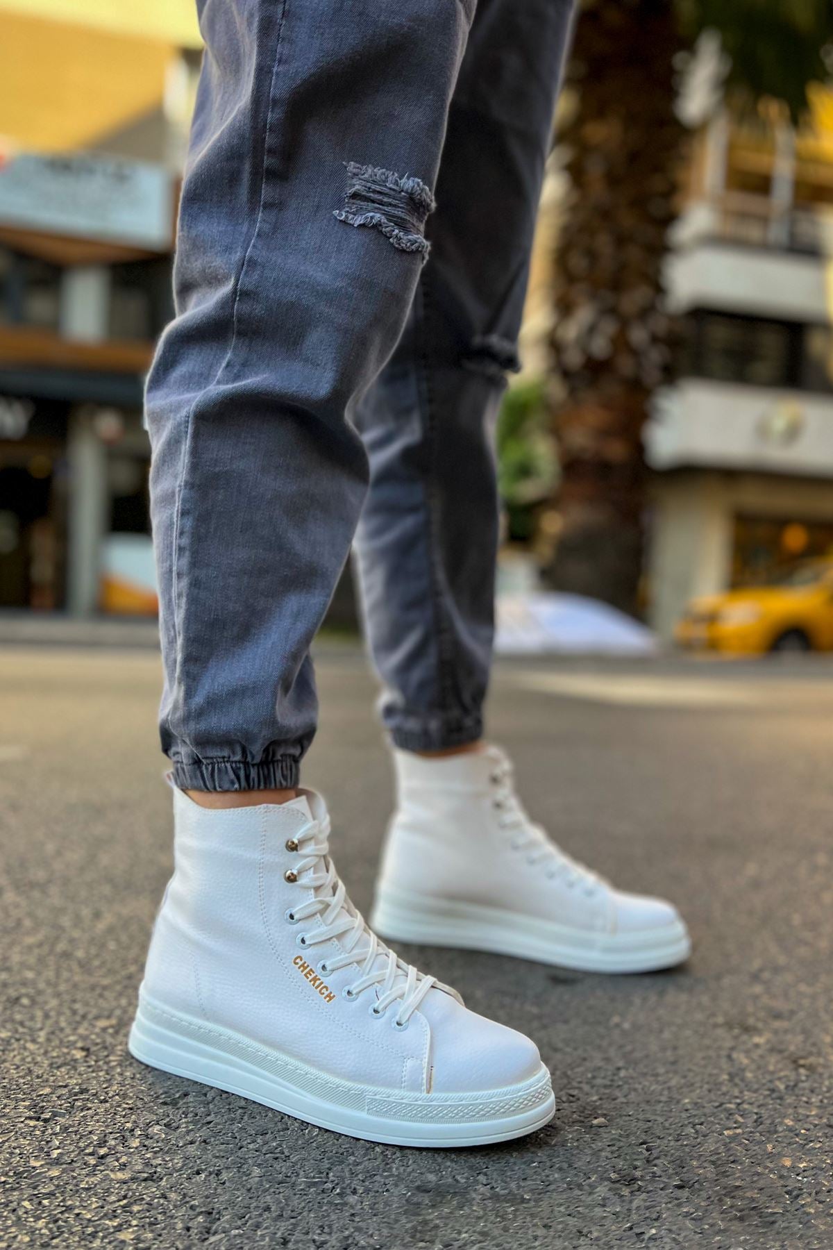 Men's CH055 CBT Leather Boots in White - Stylish & Comfortable for Outdoor, Work & Casual Wear