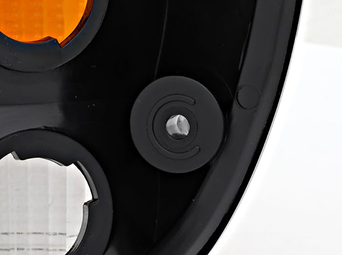 Mazda B2300 B2500 B3000 B4000 Tail Lights Lamps Set (1994-2000) - Driver & Passenger Side Replacement - Perfect for Night Driving & Enhanced Safety