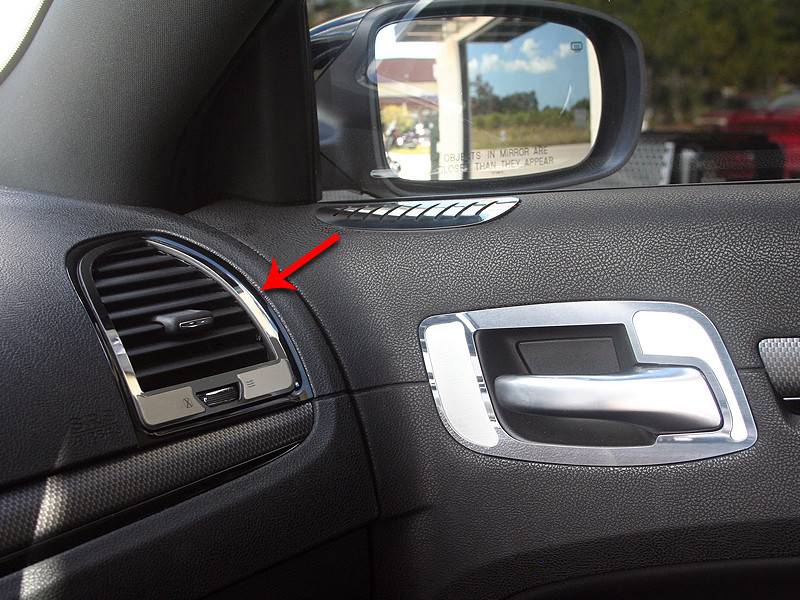 American Car Craft A/C Vent Trim Outer Polished & Brushed for Chrysler 300 (2011-2024) - Premium Interior Upgrade for Enhanced Style & Comfort
