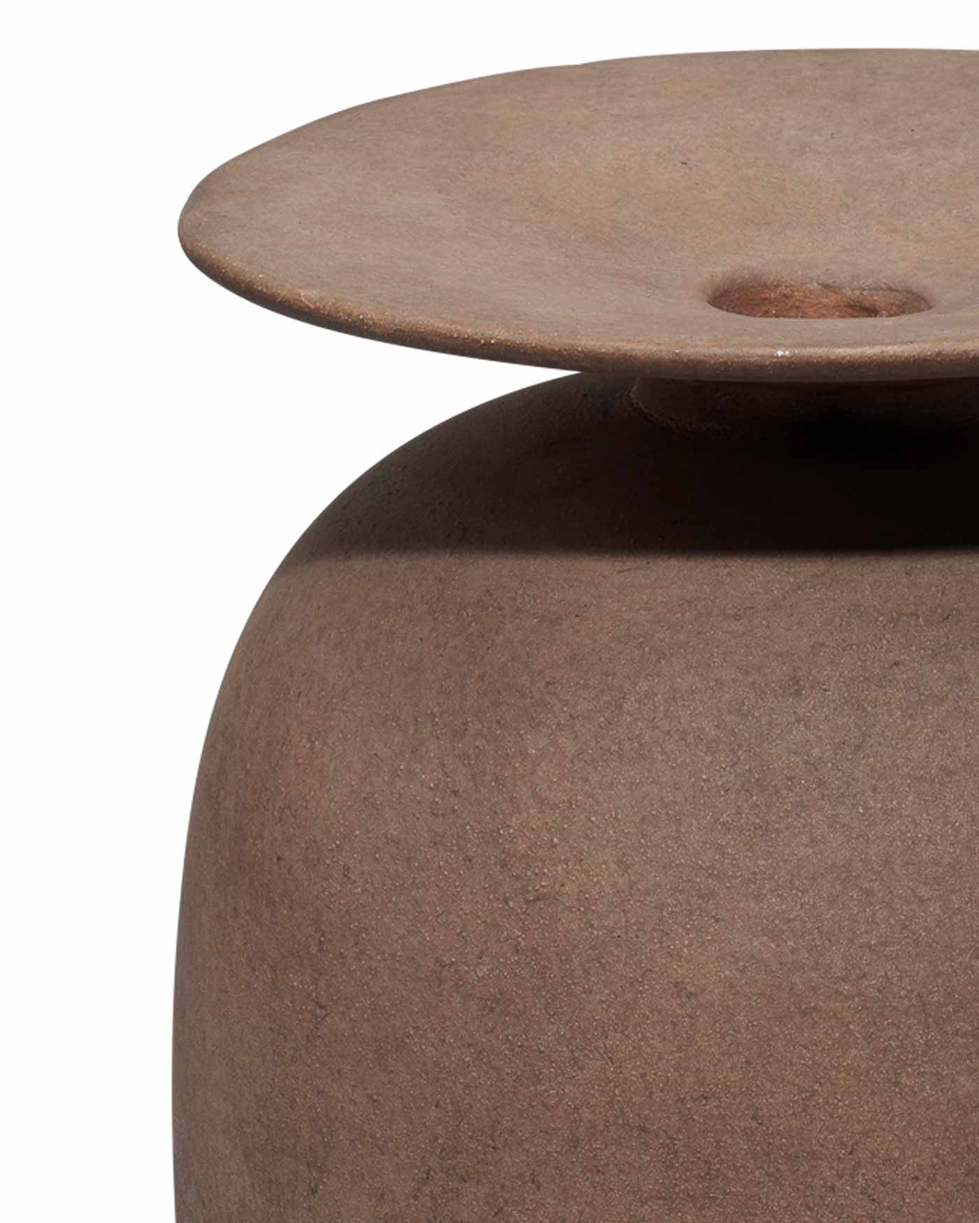 Elegant Highland Decorative Vase - Handcrafted Ceramic Home Decor for Living Room, Dining Table & Wedding Centerpieces