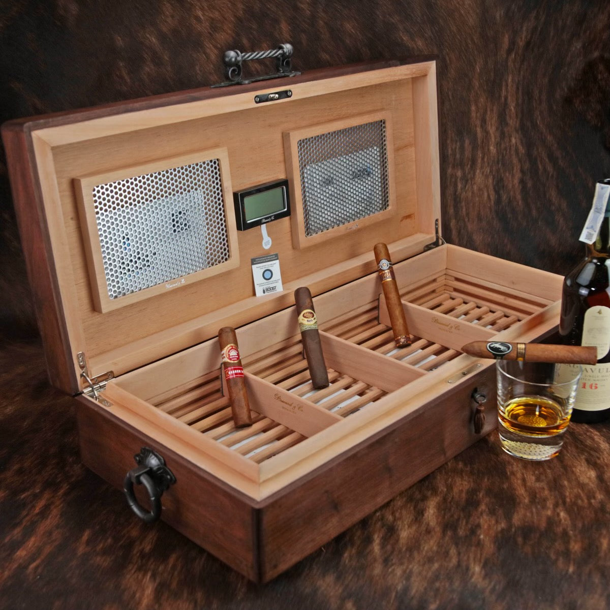 Premium Brizard & Co 26 Hacienda Airflow Black Walnut Humidor - 150/160 Cigar Capacity | Perfect for Home, Office & Gifting | Luxury Cigar Storage Solution