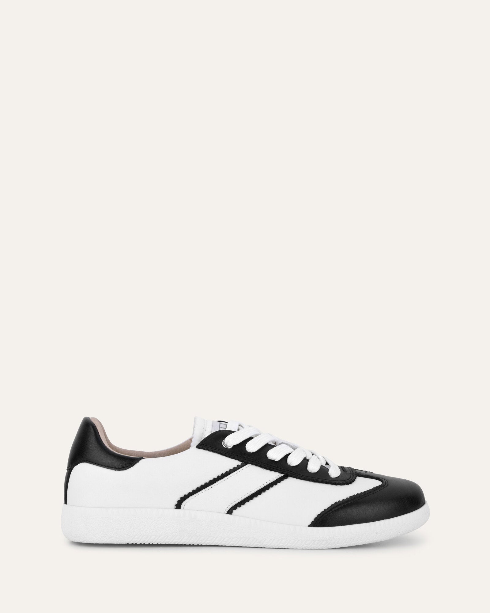 BLACK WHITE LEATHER