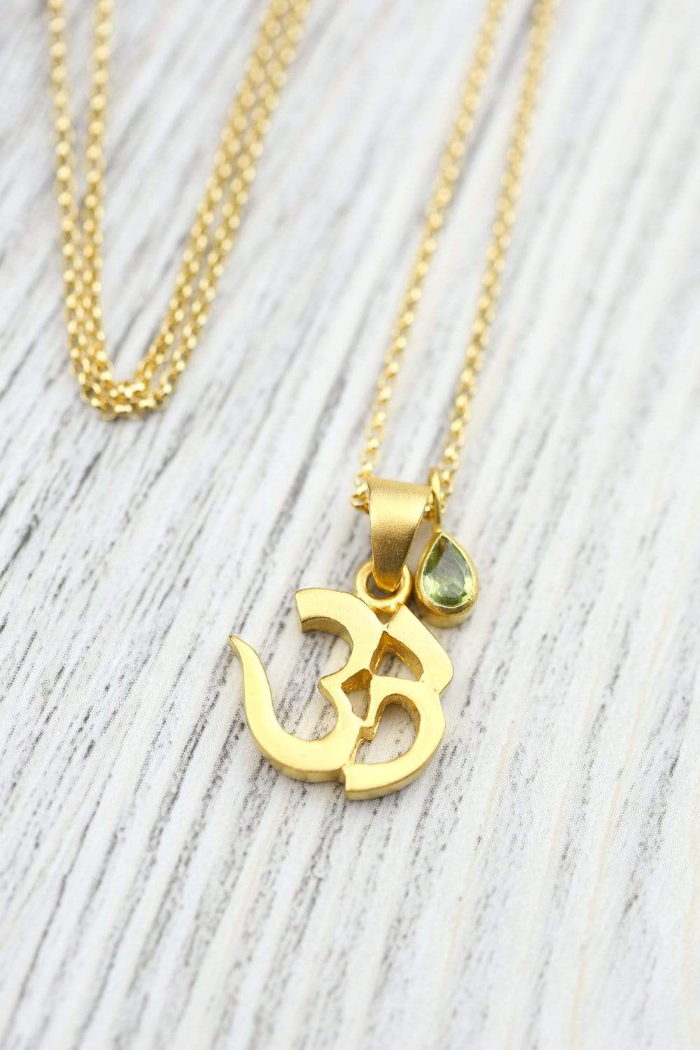Heart Chakra Om Necklace - 925 Sterling Silver Spiritual Pendant for Meditation & Yoga | Perfect for Mindful Healing, Chakra Balancing & Spiritual Gifts