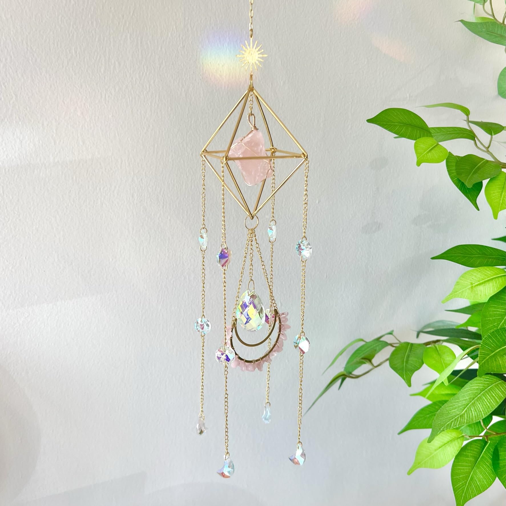 Rose Quartz Crystal Suncatcher - Spiritual Window Hanging Decor, Rainbow Maker for Home & Garden, Natural Gemstone Boho Style Gift (Perfect for Meditation Rooms, Bedrooms & Sunlit Spaces)