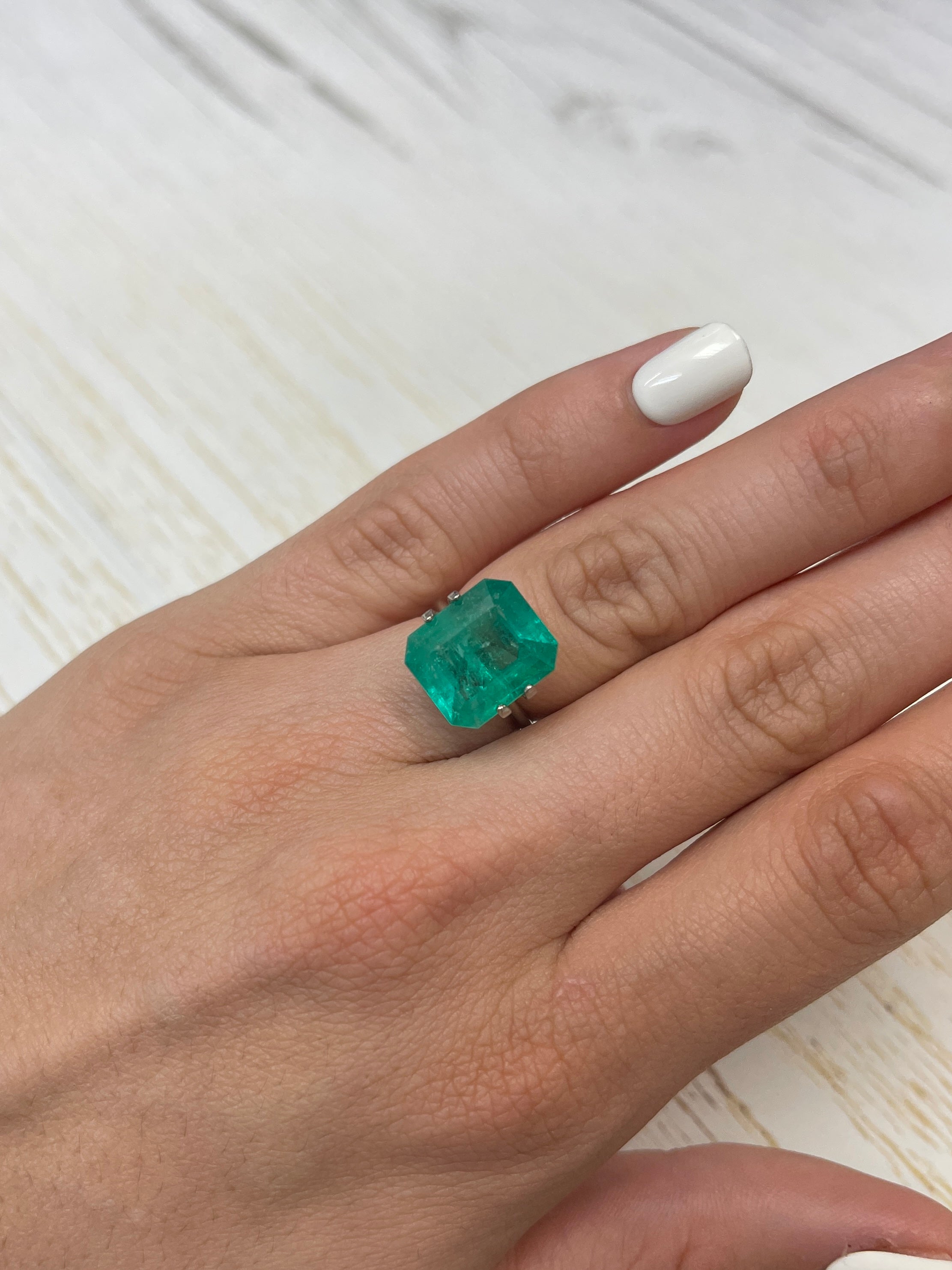 7.39 Carat 14x12mm Bluish Green Emerald Cut Loose Colombian Emerald Gemstone for Jewelry Making - Engagement Rings, Necklaces & Earrings