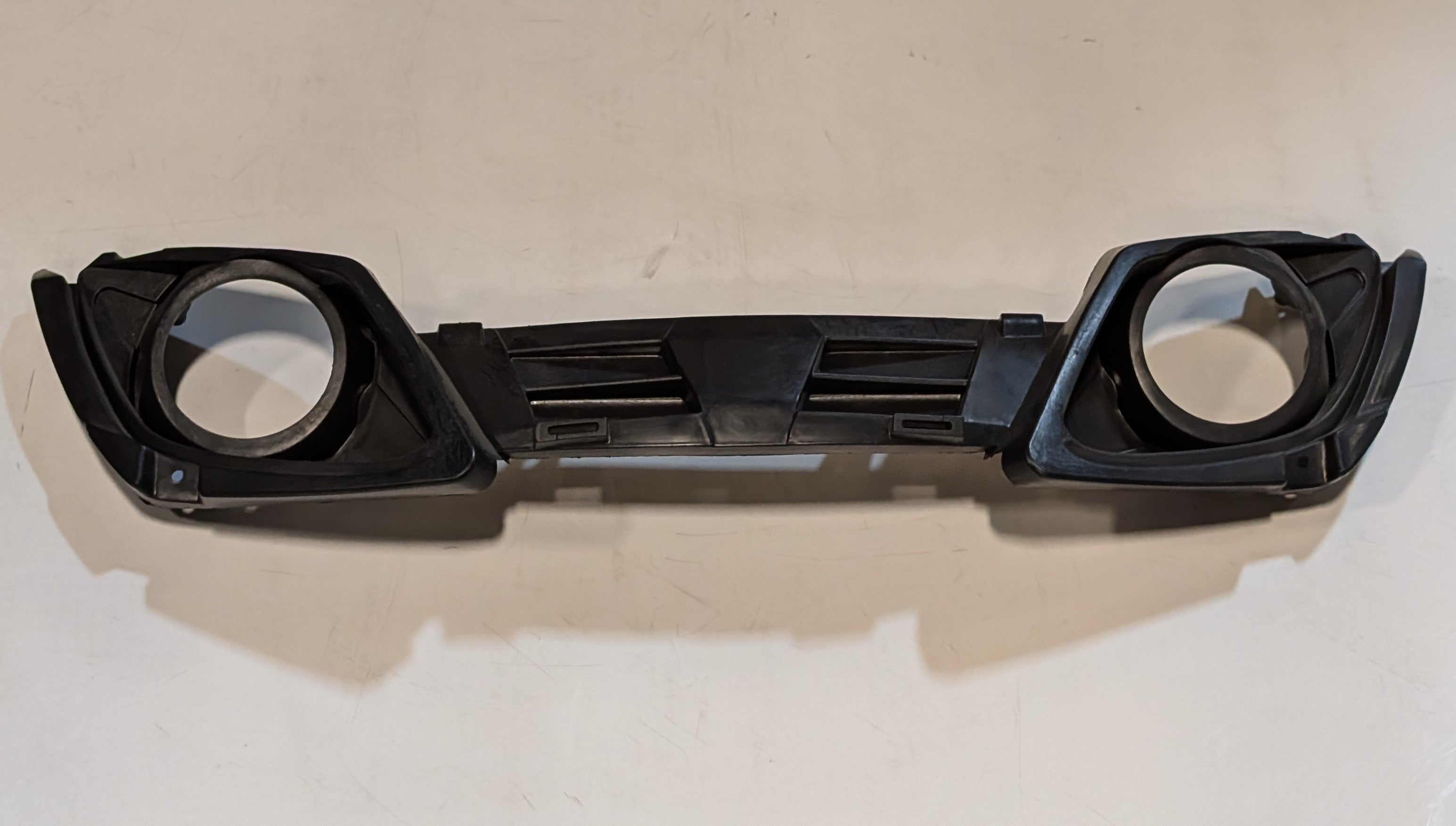 125D Blazer Headlight Surround Grill - Durable Replacement Part for Chevy Blazer - Perfect for Off-Roading & Custom Car Upgrades