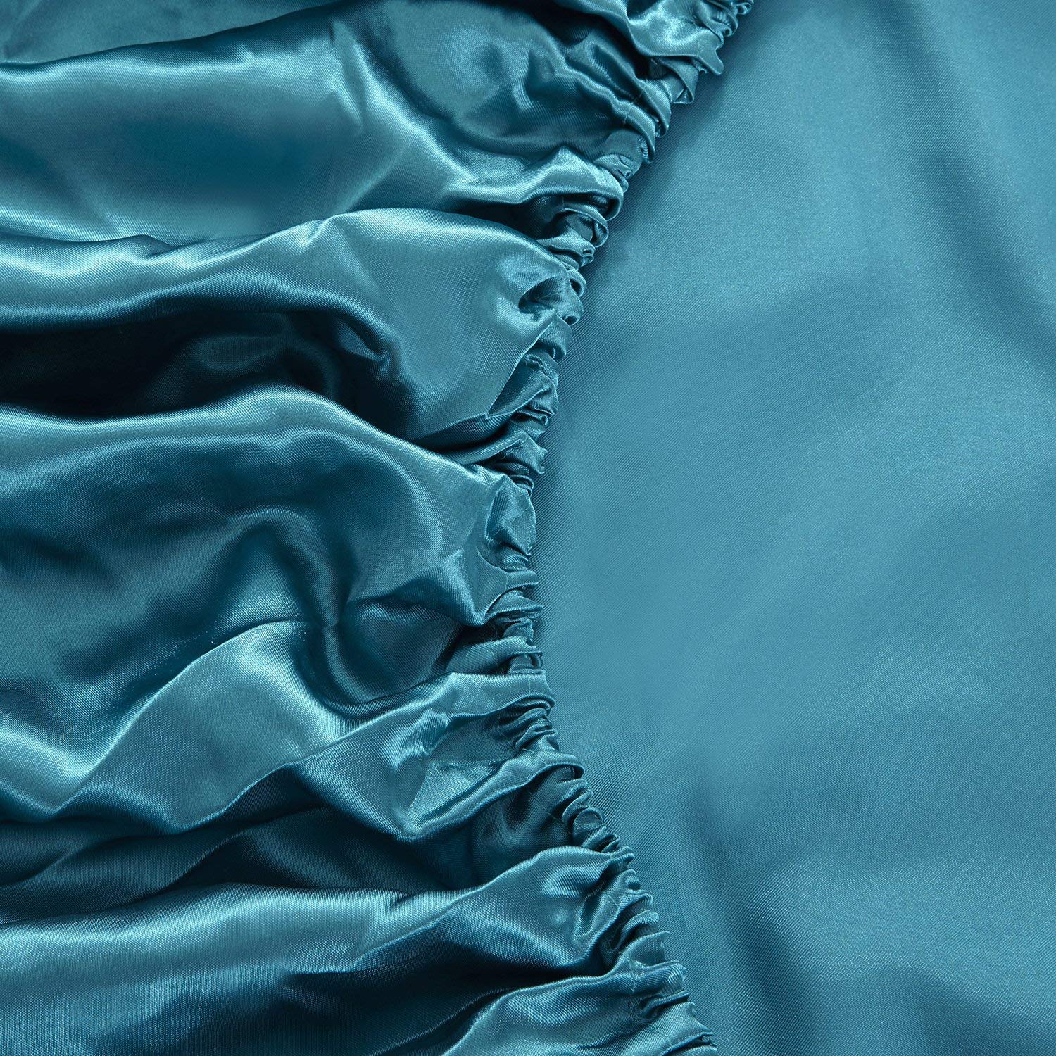 Luxury 100% Satin King Size Bed Sheets Set - 4 Piece Ultra Soft & Silky Bedding with 16