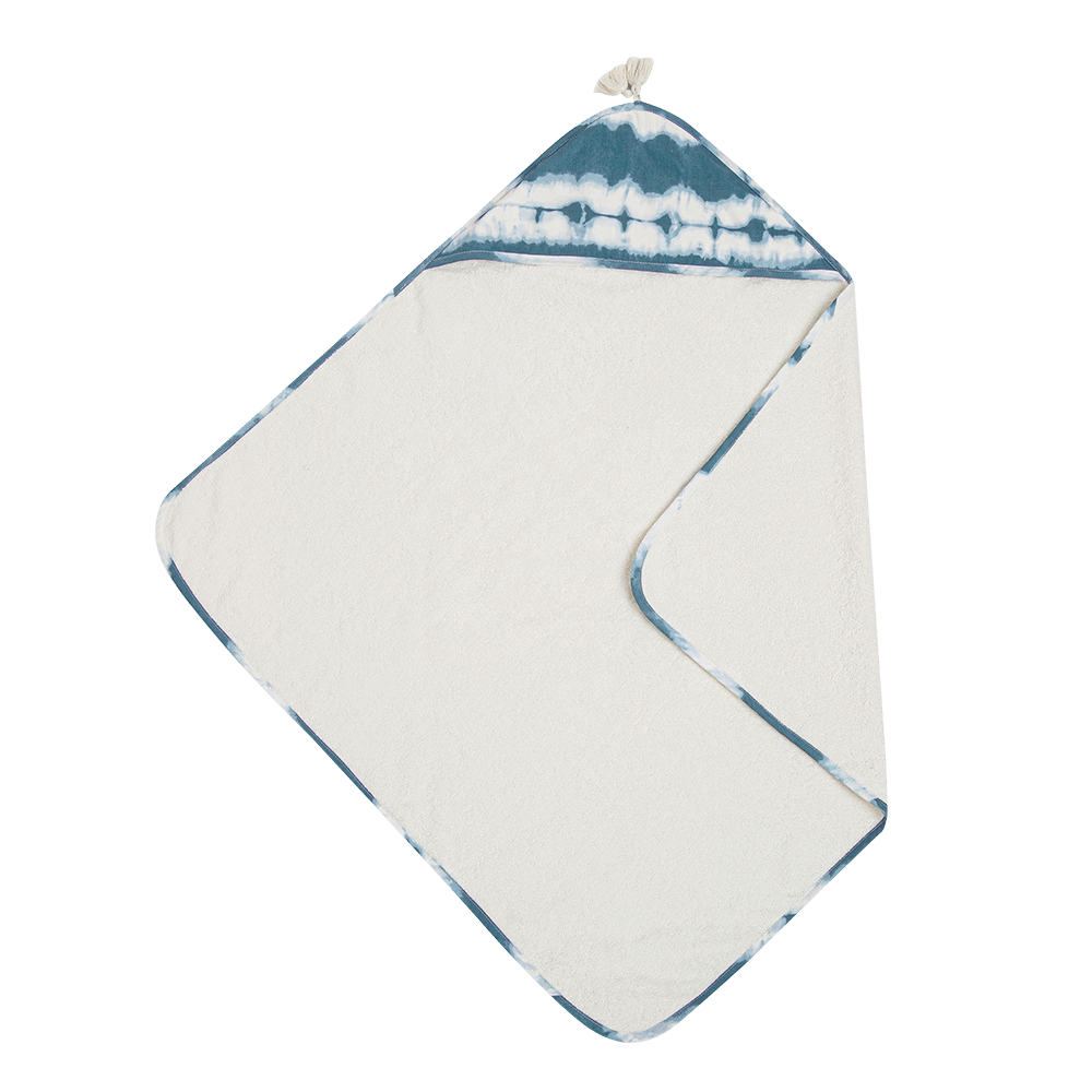 Soft & Absorbent Crane Baby Hooded Towel - 100% Cotton Newborn Bath Towel with Cute Animal Design - Perfect for Bath Time, Swimming & After-Spa Wrap (Blue)