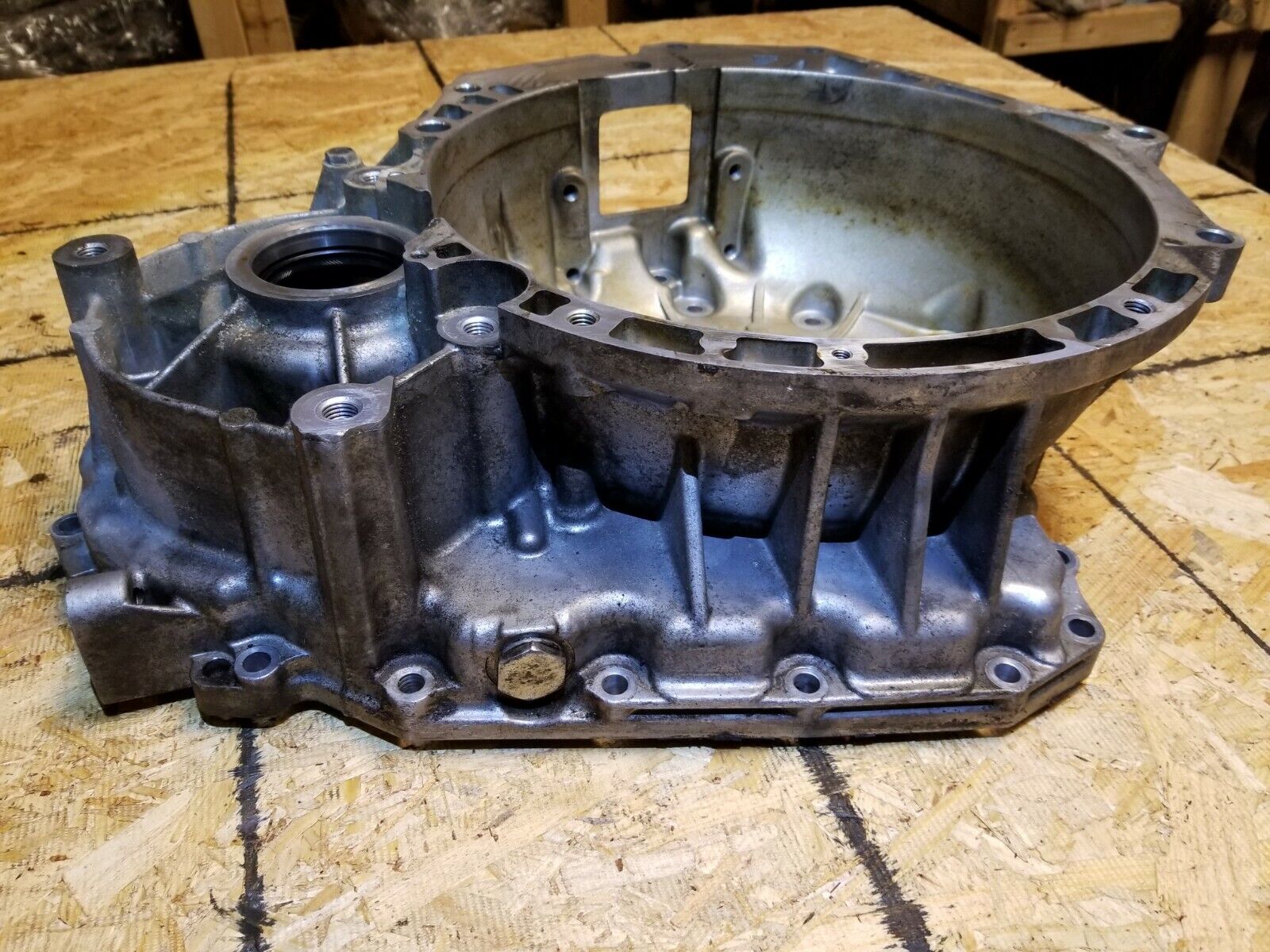 2005-2008 Jaguar X-Type 3.0L AWD Automatic Transmission Case OEM Replacement Part - 86K Miles - Perfect for Transmission Repair & Restoration Projects