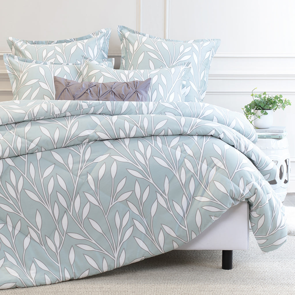 Premium Laurel Comforter Set - Ultra Soft Queen Size Bedding with Breathable Fabric - Perfect for Cozy Nights & Guest Room Decor