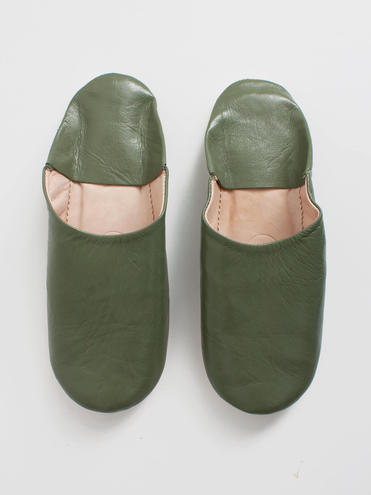 Authentic Moroccan Men's Leather Babouche Slippers - Comfortable Olive Green House Shoes for Relaxation & Lounge Wear