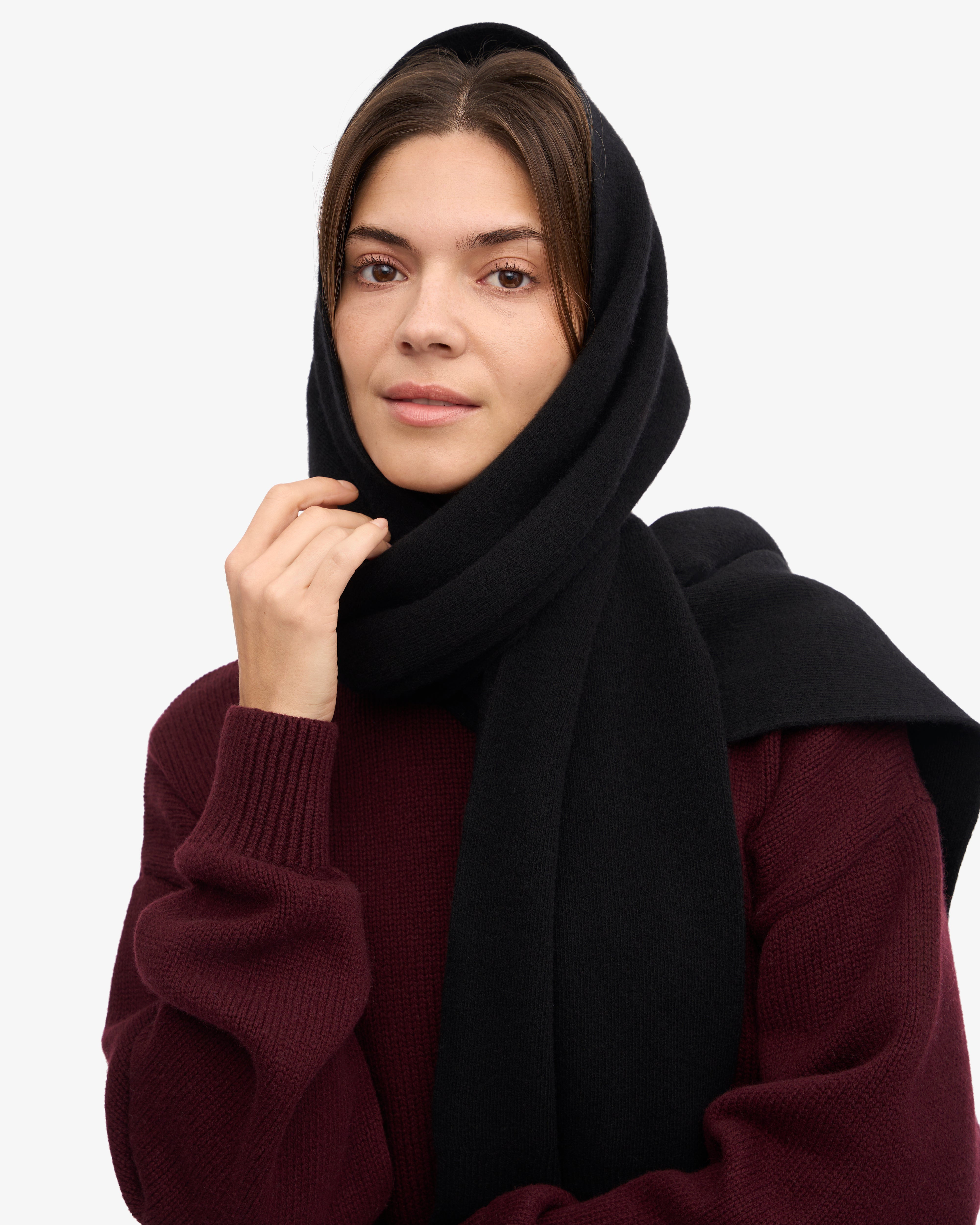 Premium Merino Wool Scarf for Men & Women - Ultra Soft Winter Accessory, Deep Black - Perfect for Cold Weather, Outdoor Activities & Fashion Layering
