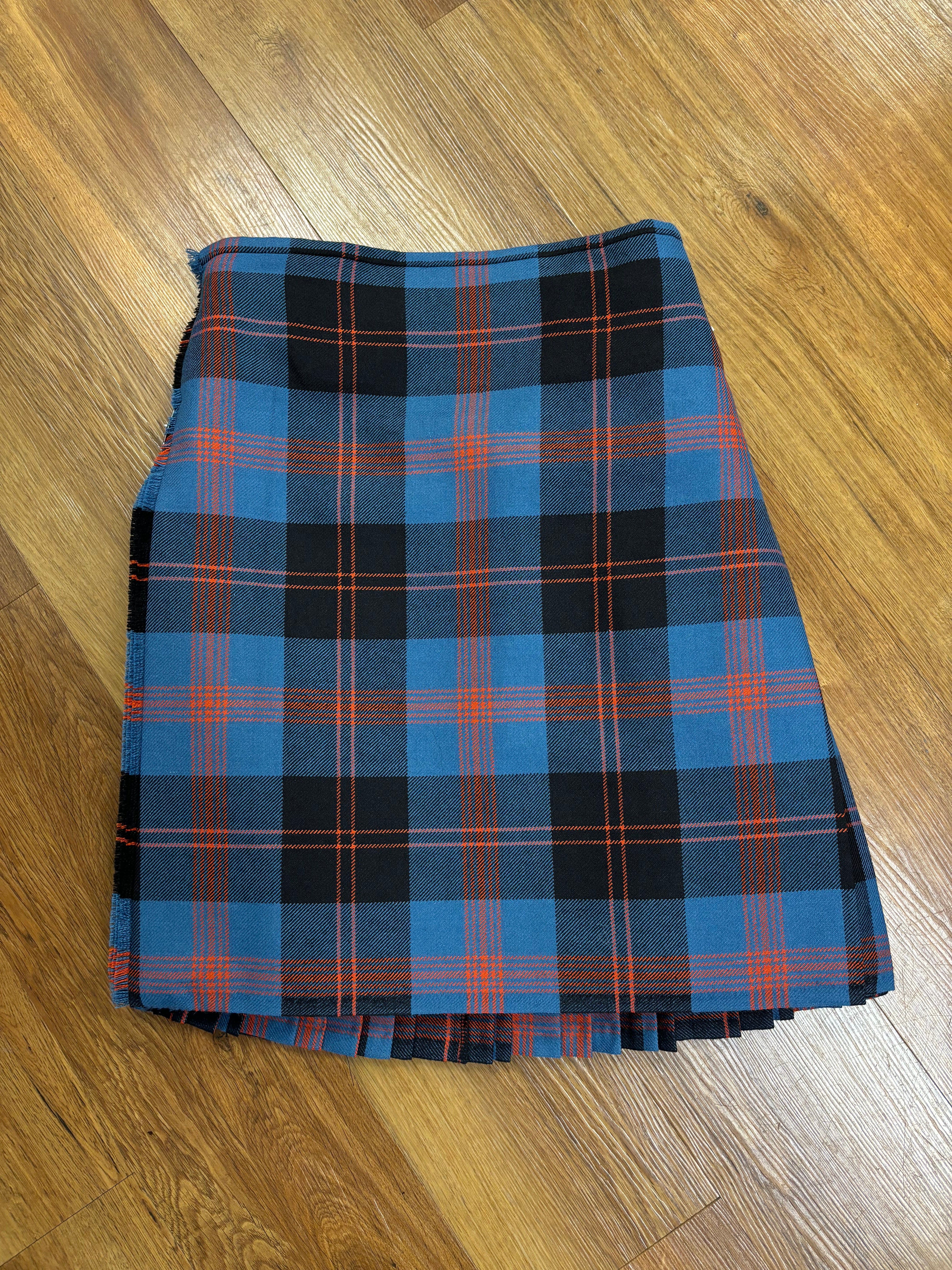 Authentic Ancient Angus Tartan Kilt for Men - 32 x 23.5 Inches - Premium Scottish Wool Kilt for Highland Games, Weddings & Celtic Events