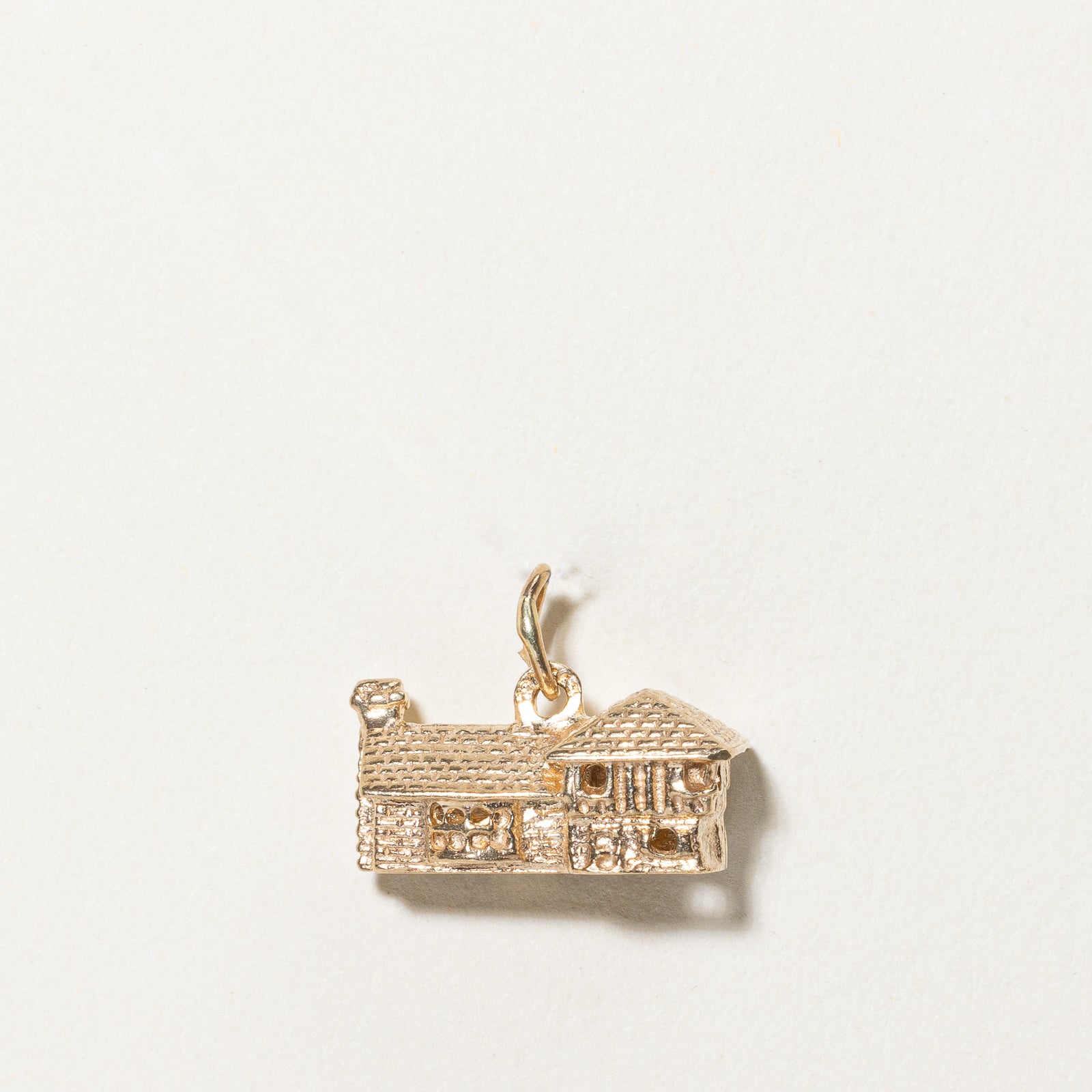 9K Yellow Gold House Charm Pendant Necklace - Elegant Home Symbol Jewelry for Women - Perfect Gift for Housewarming, Birthday & Anniversary